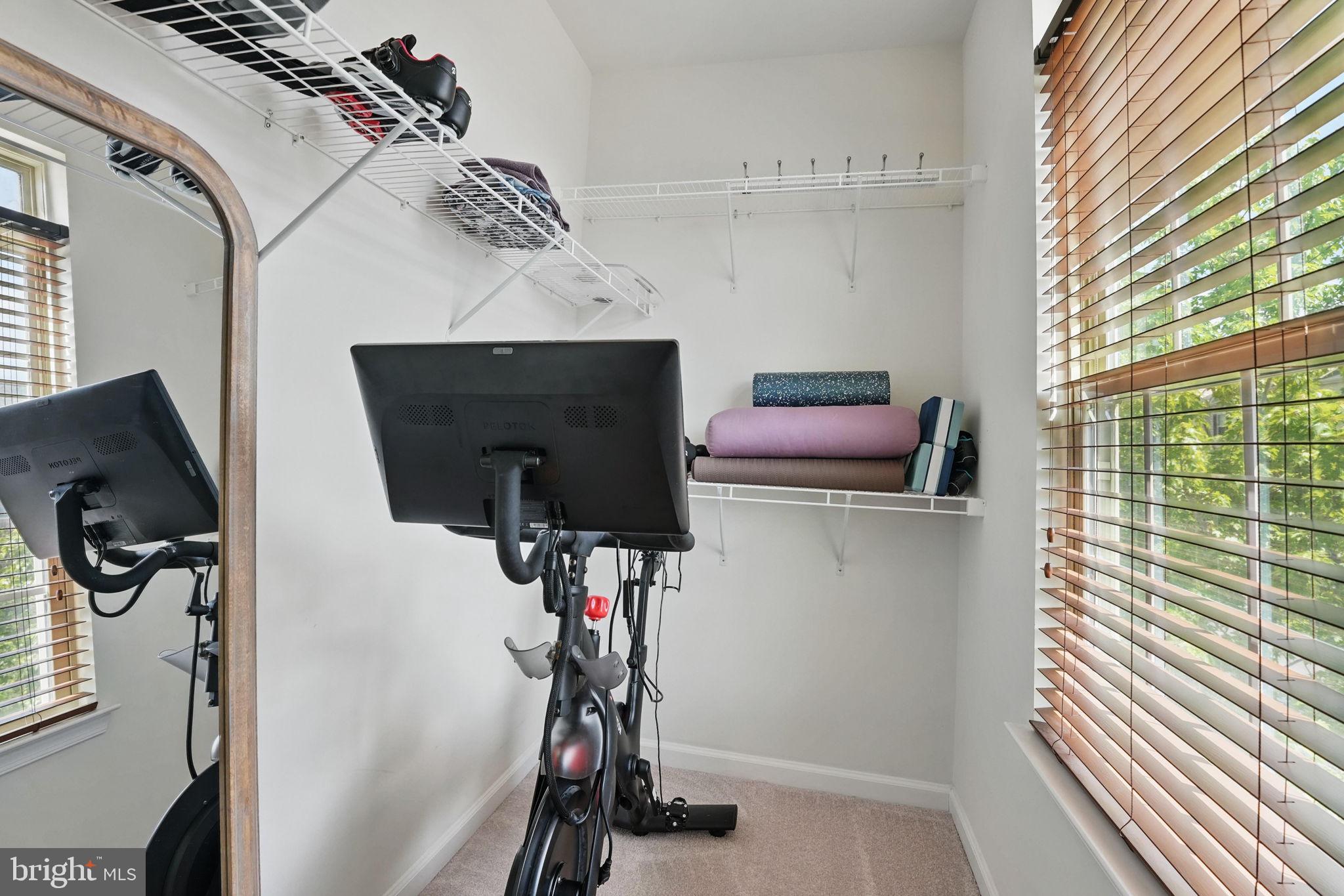 VIRGINIA MANOR CONDOMINIUM - Residential