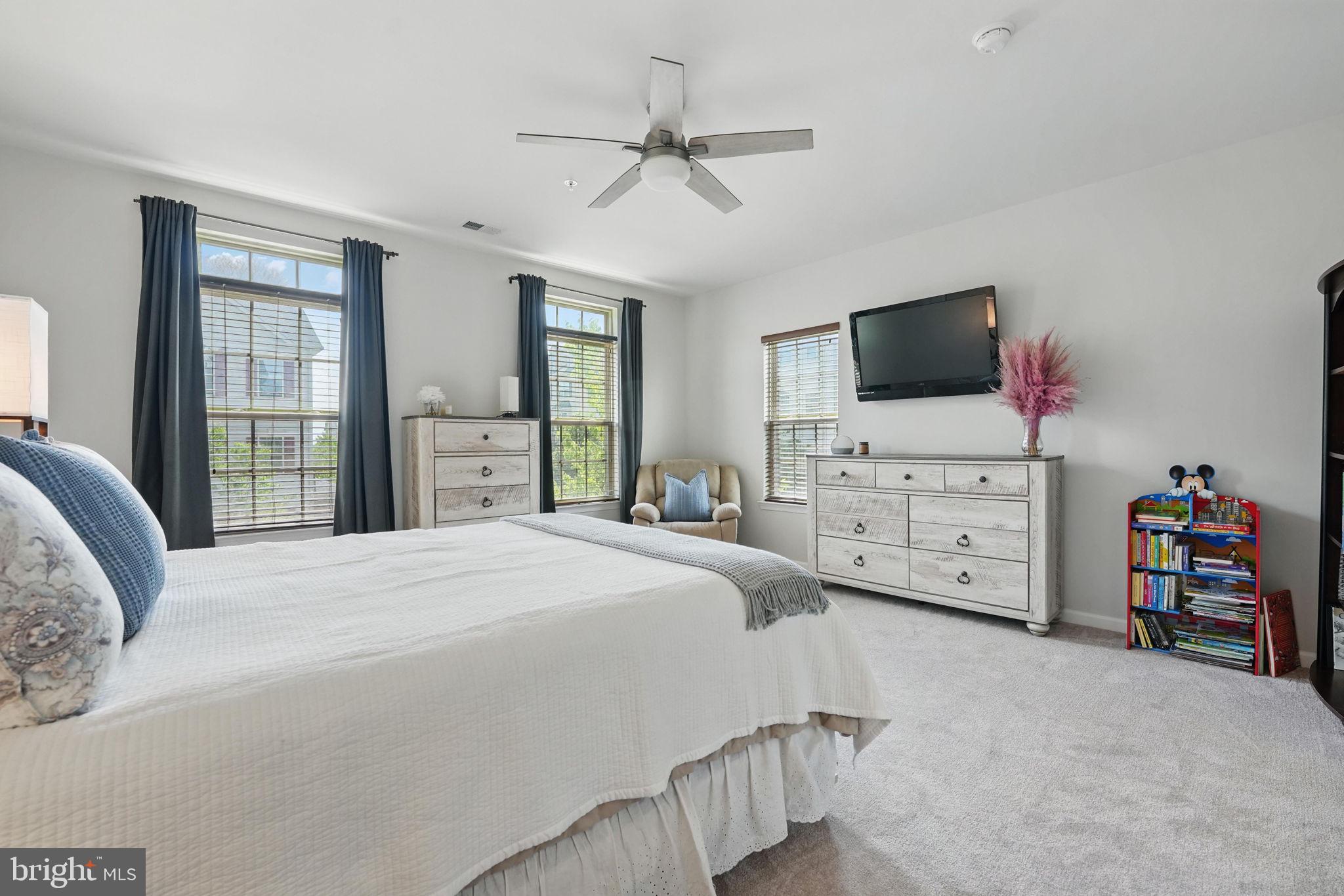 VIRGINIA MANOR CONDOMINIUM - Residential