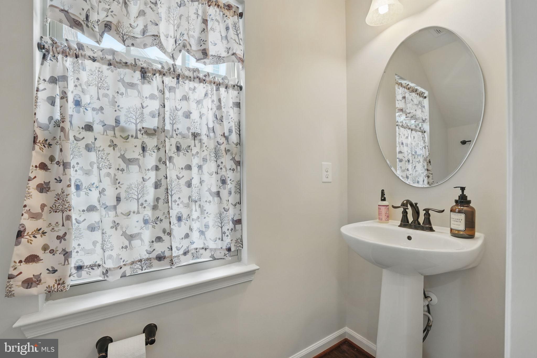 VIRGINIA MANOR CONDOMINIUM - Residential