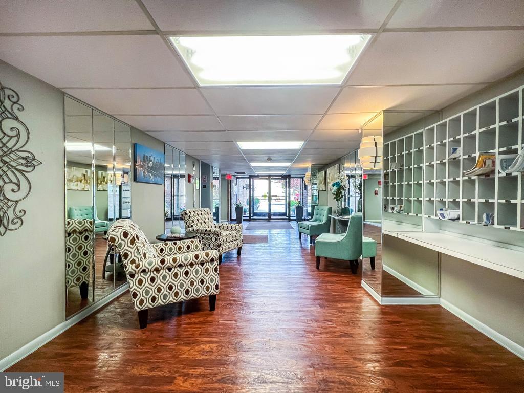 DELAIRE LANDING - Residential