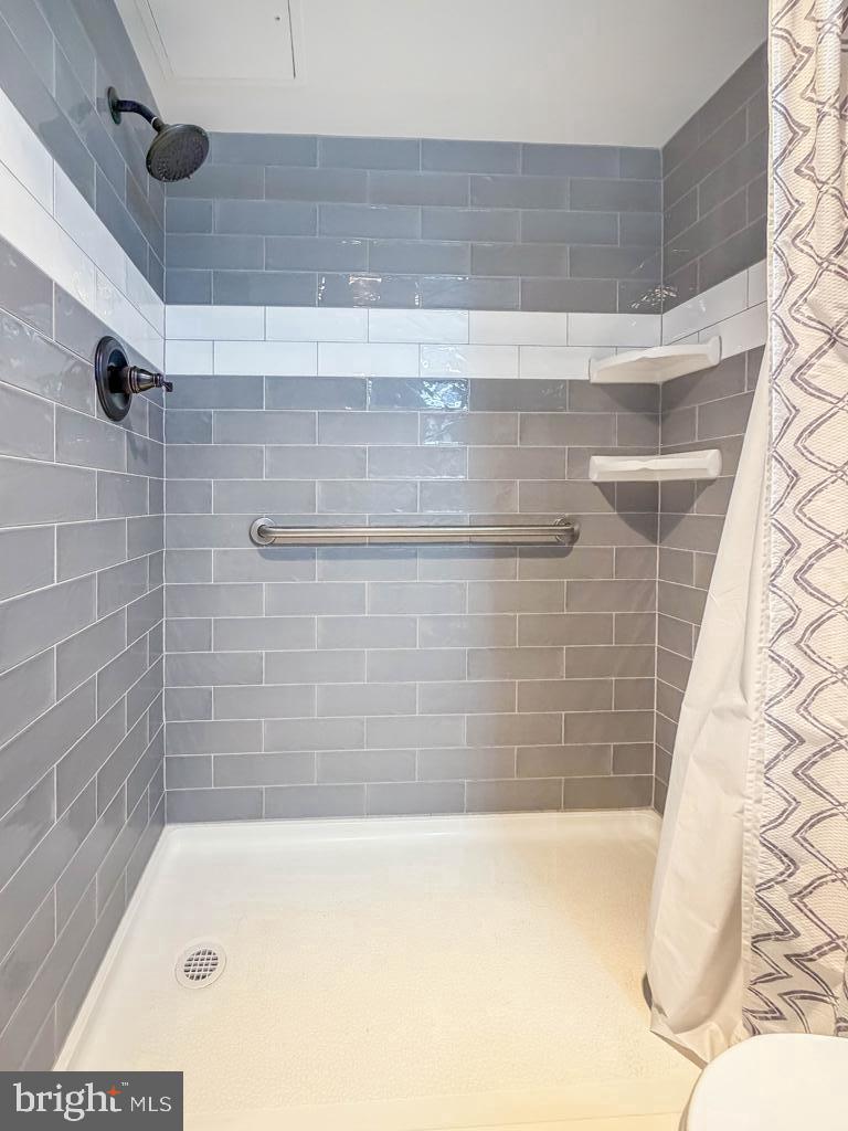 DELAIRE LANDING - Residential