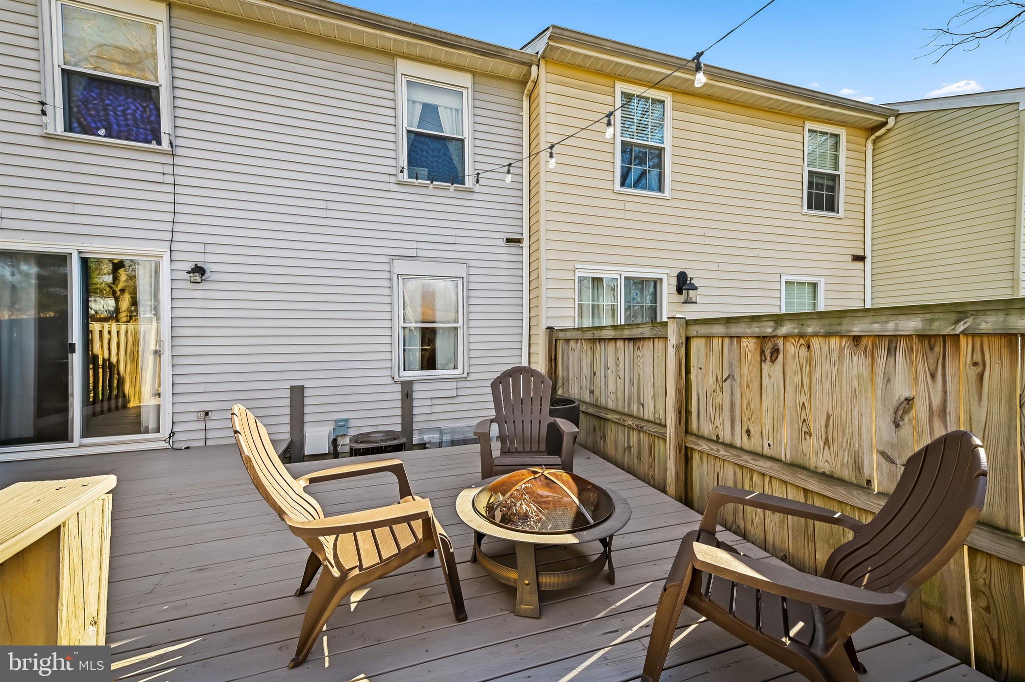 CASTLEMILL - Residential