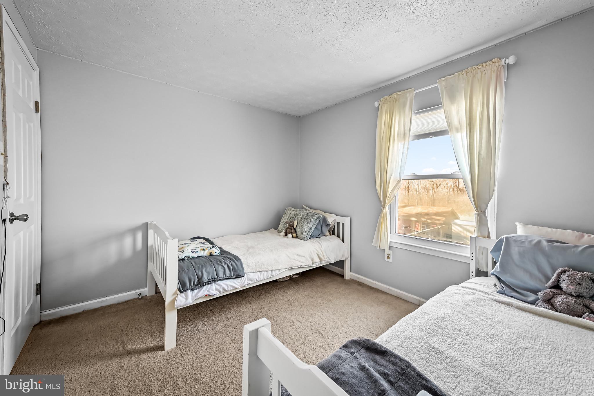 CASTLEMILL - Residential