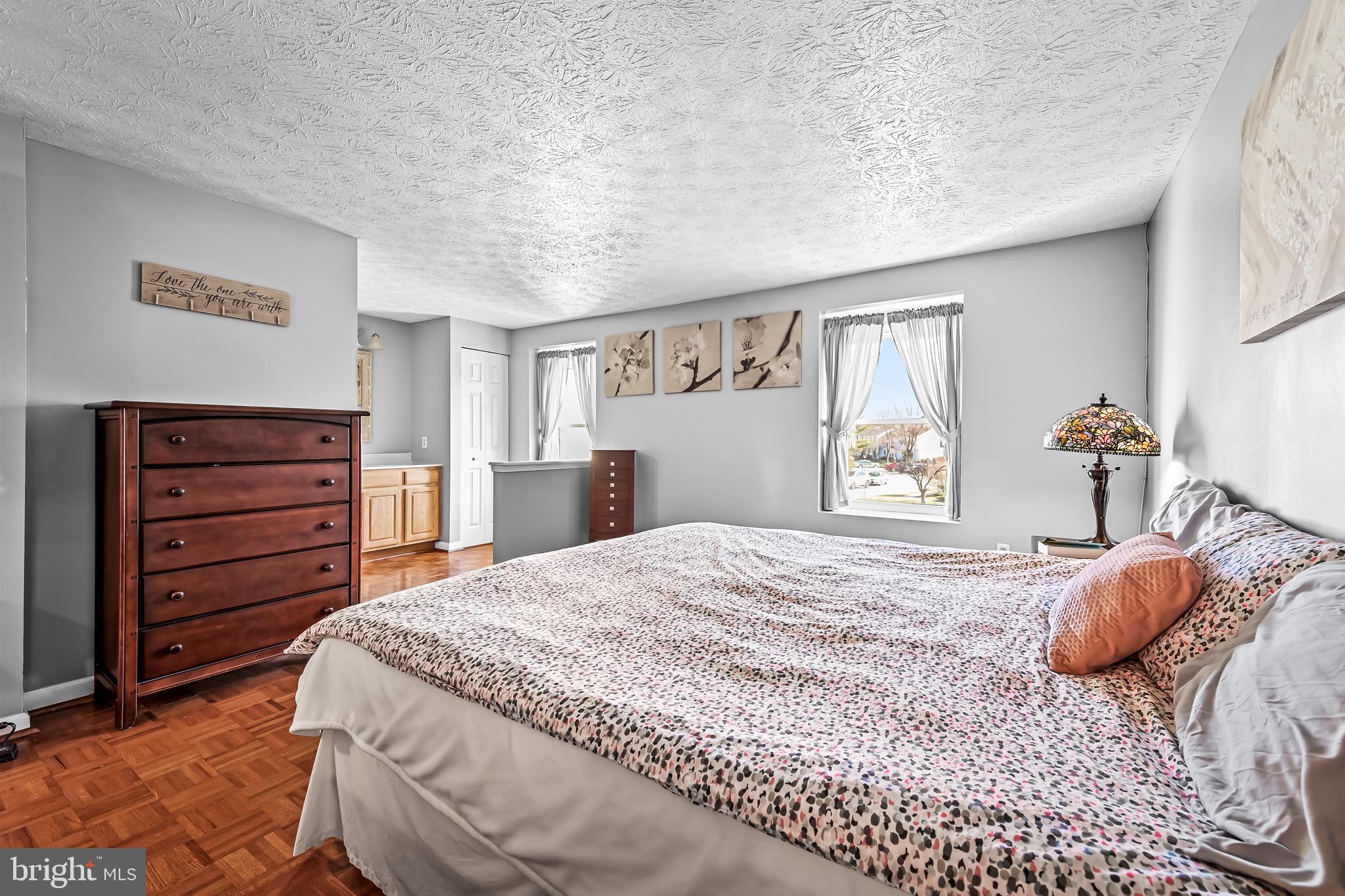 CASTLEMILL - Residential