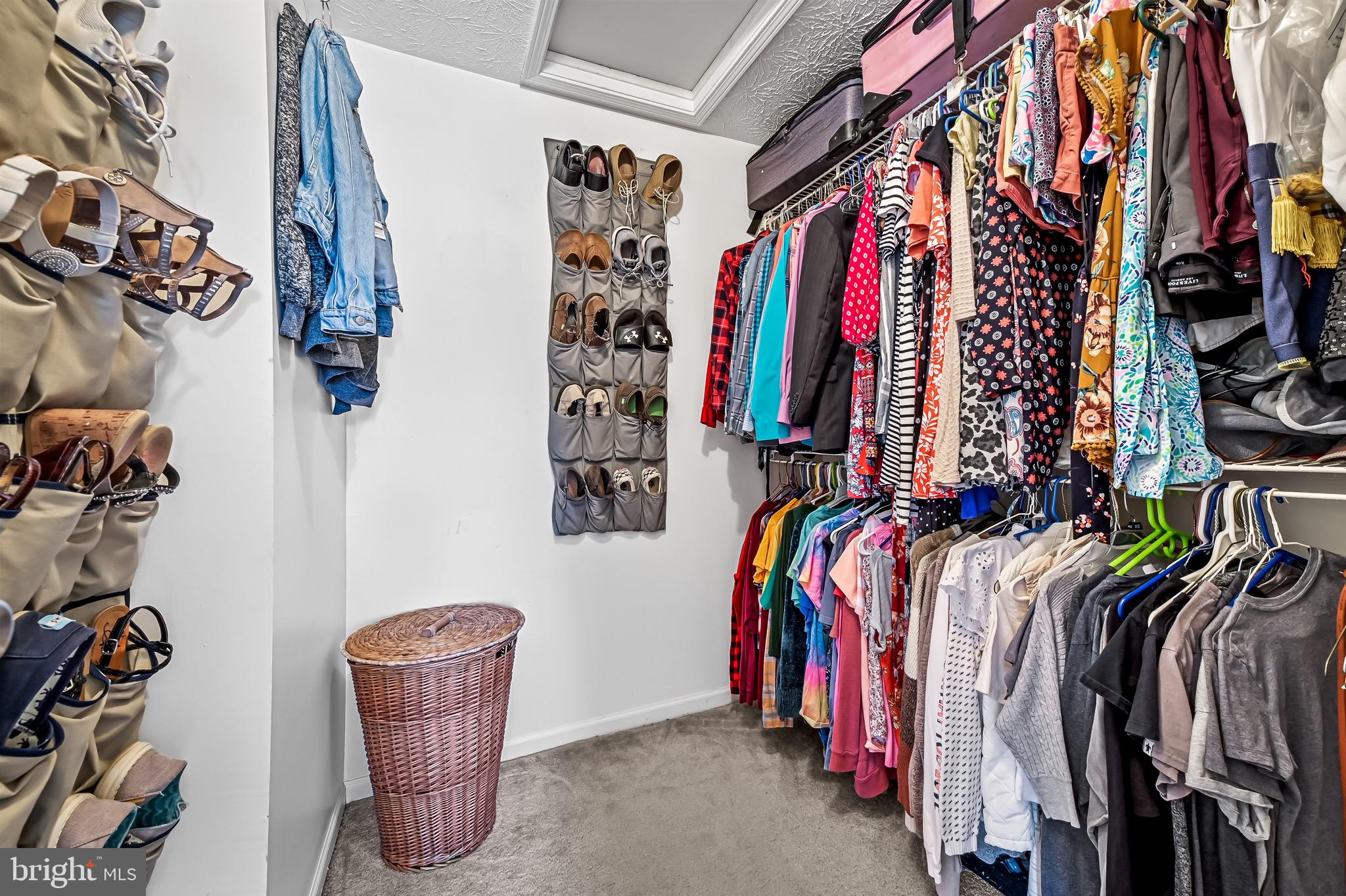 CASTLEMILL - Residential