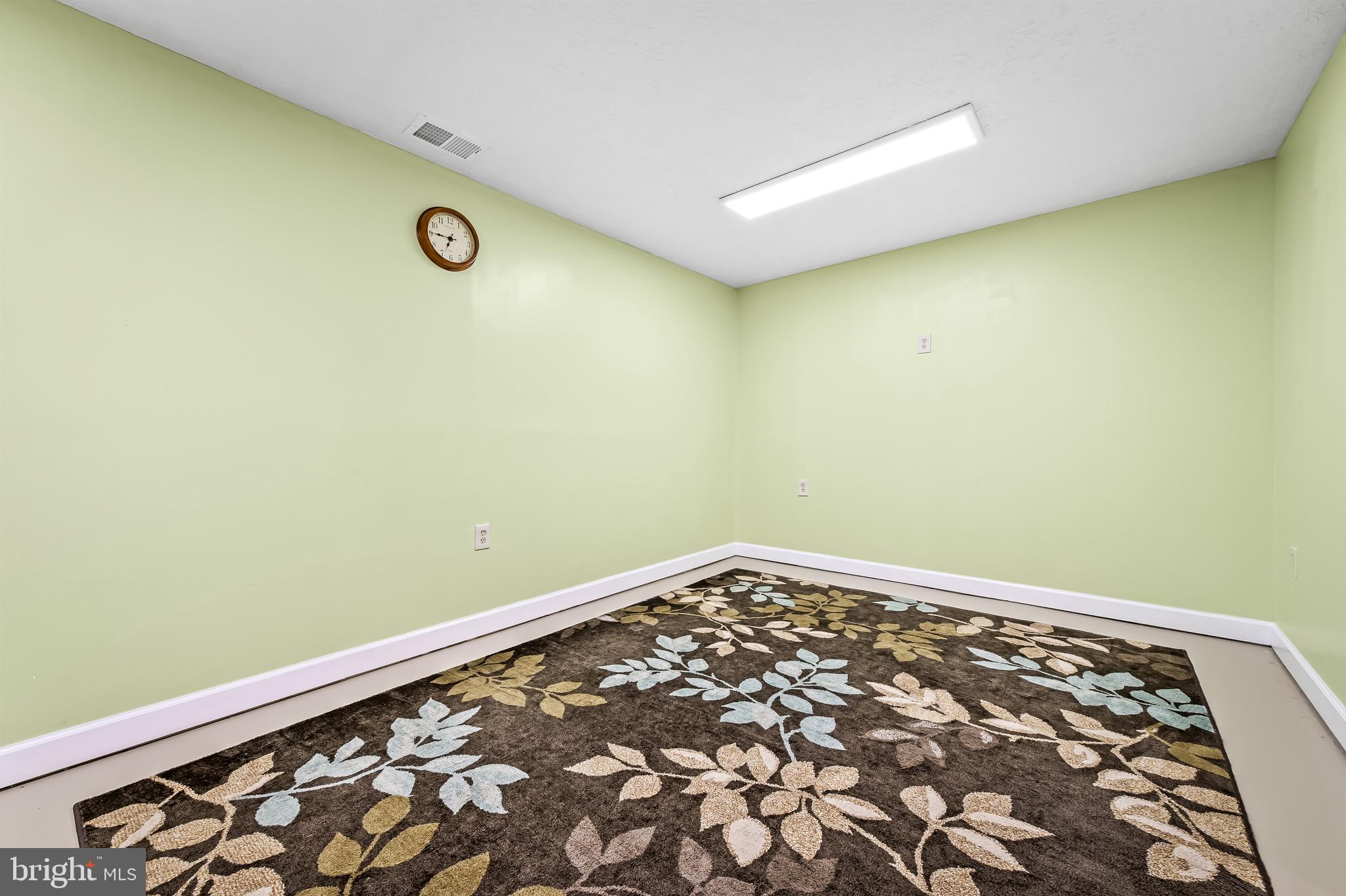 CASTLEMILL - Residential