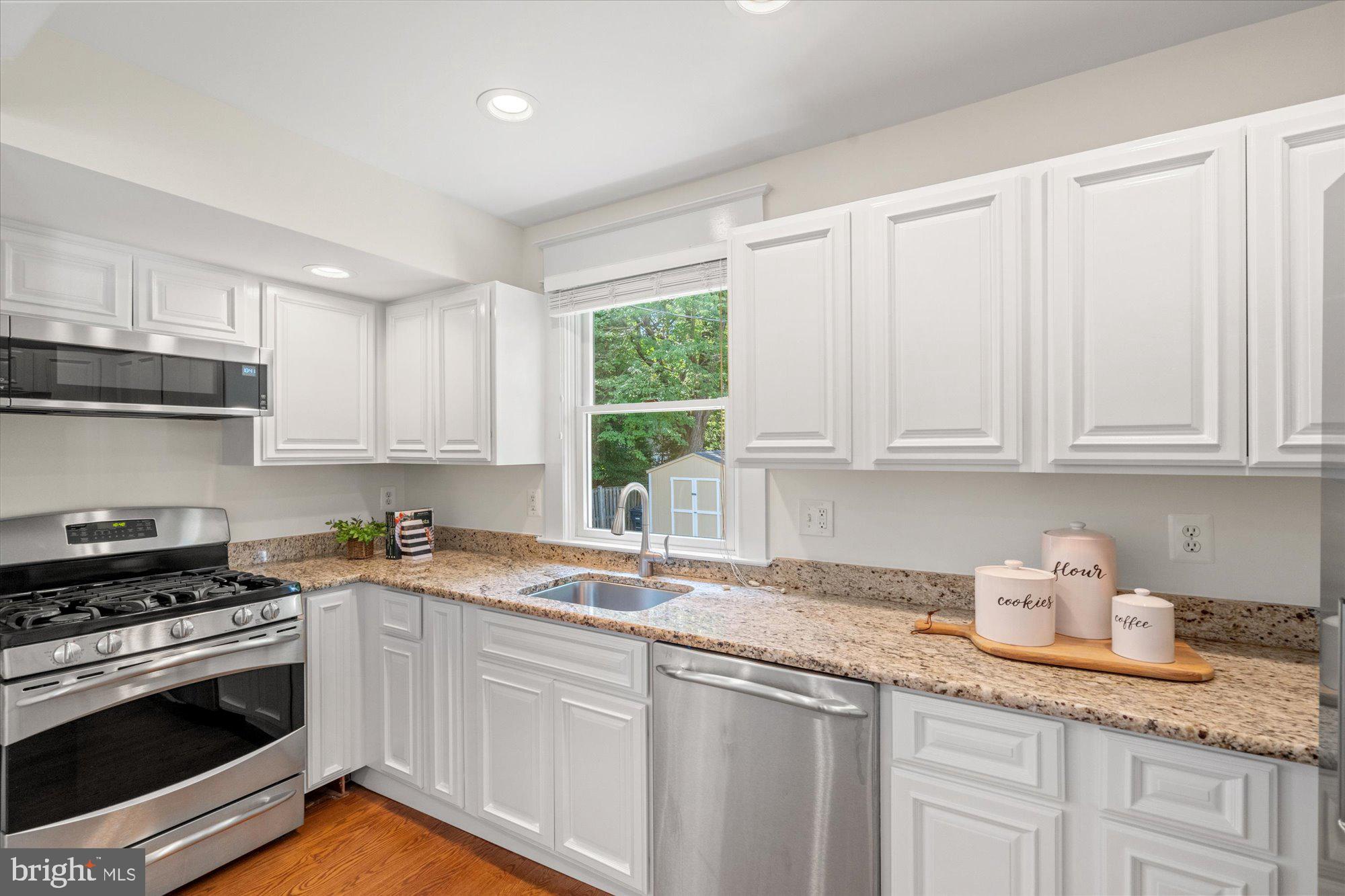 DEL RAY - Residential