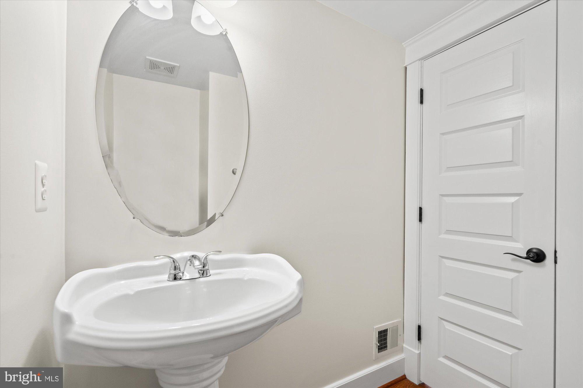 DEL RAY - Residential