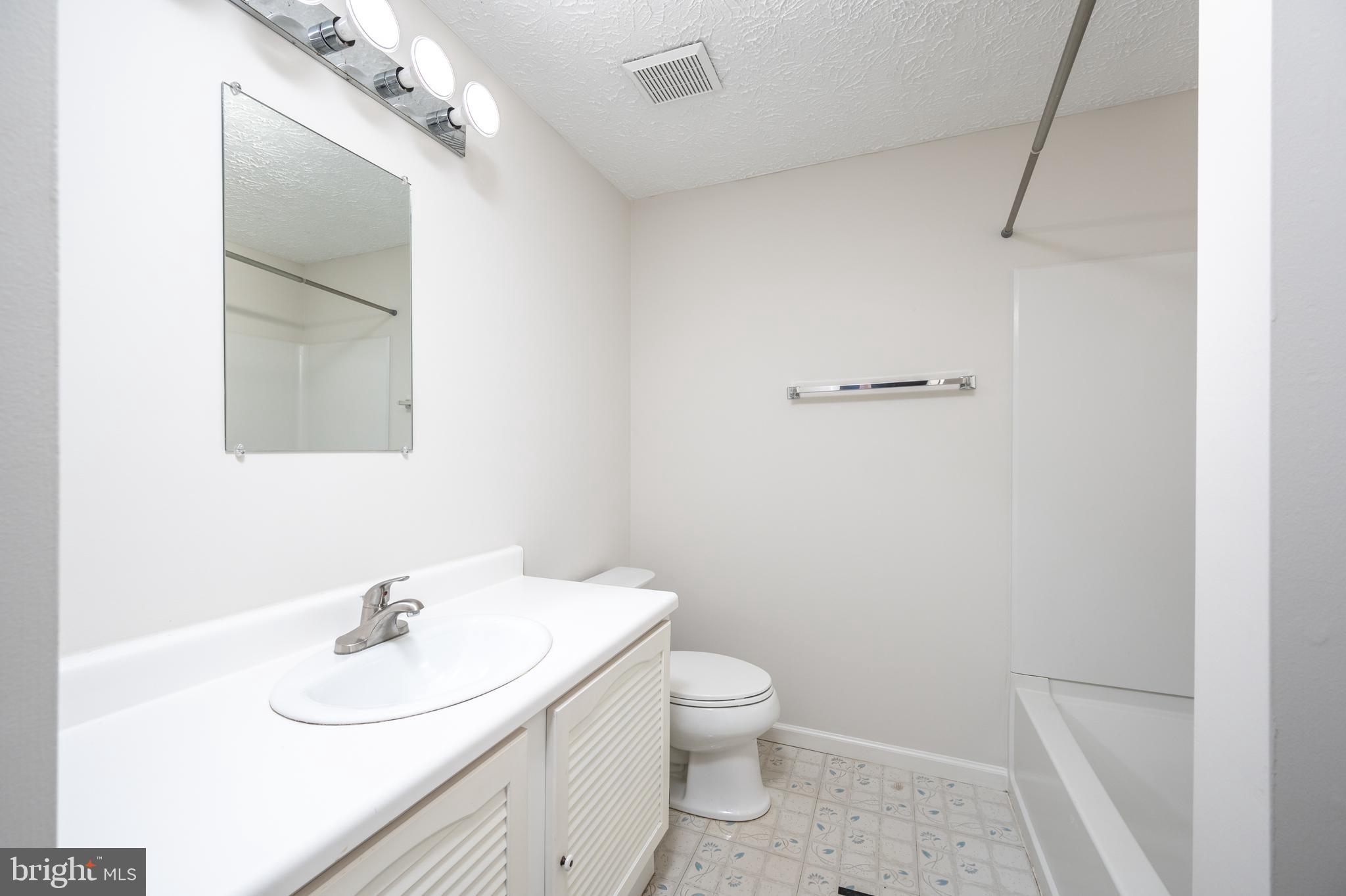 HERITAGE ESTATES - Residential