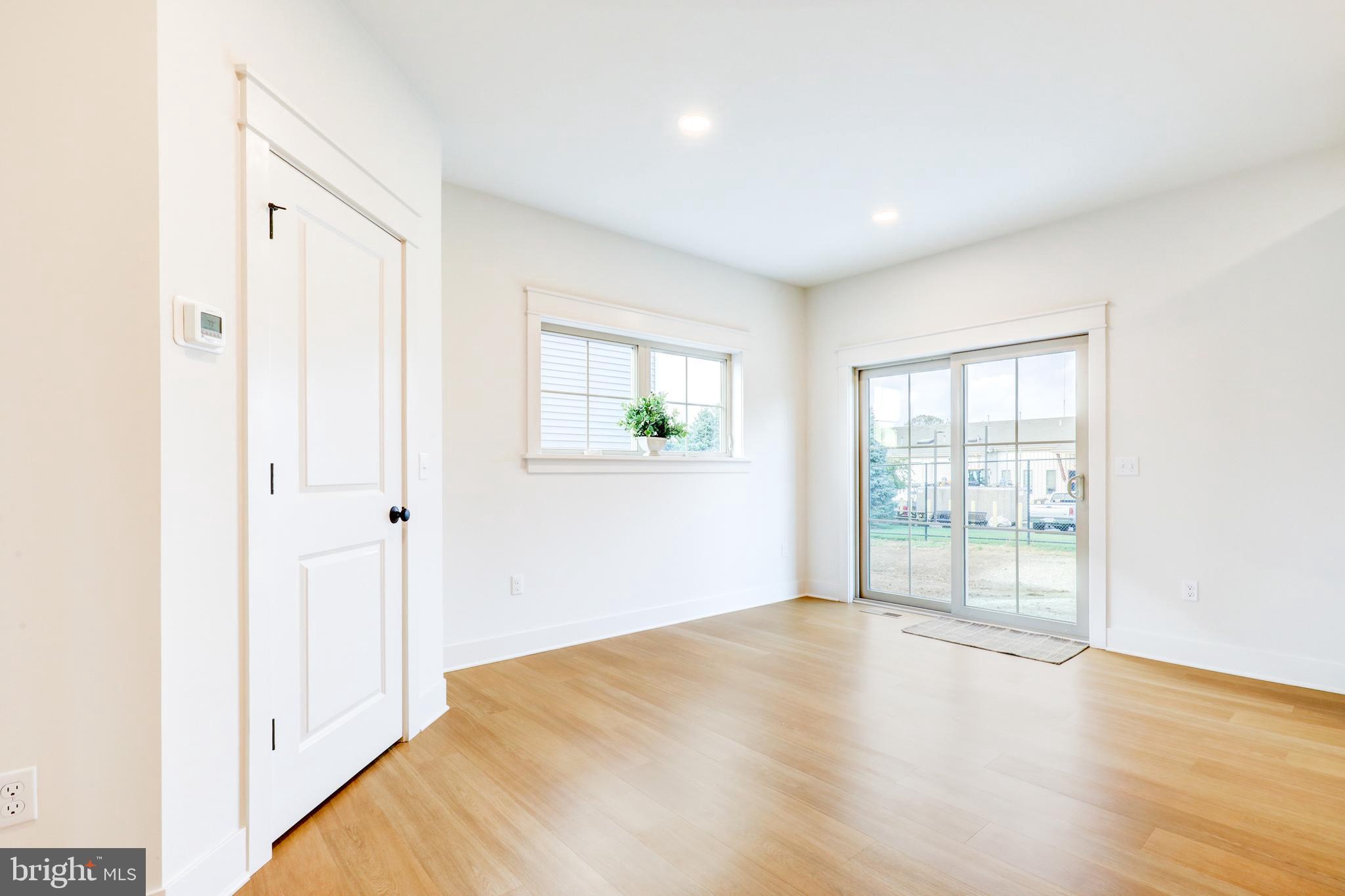 PARKSIDE AT LAMPETER - Residential