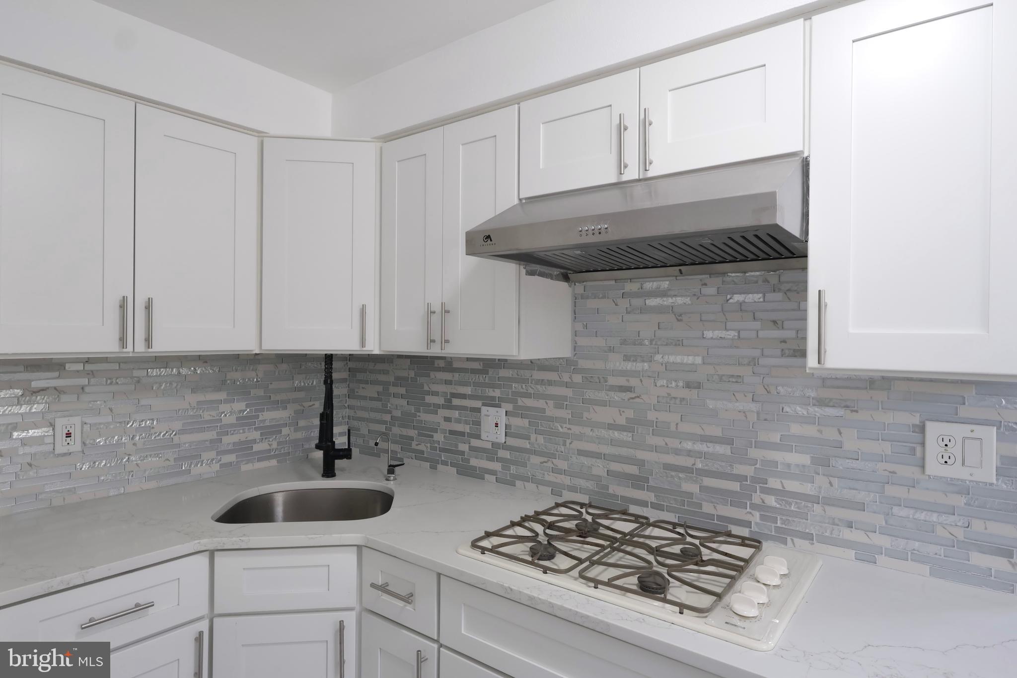 MAYFAIR (WEST) - Residential