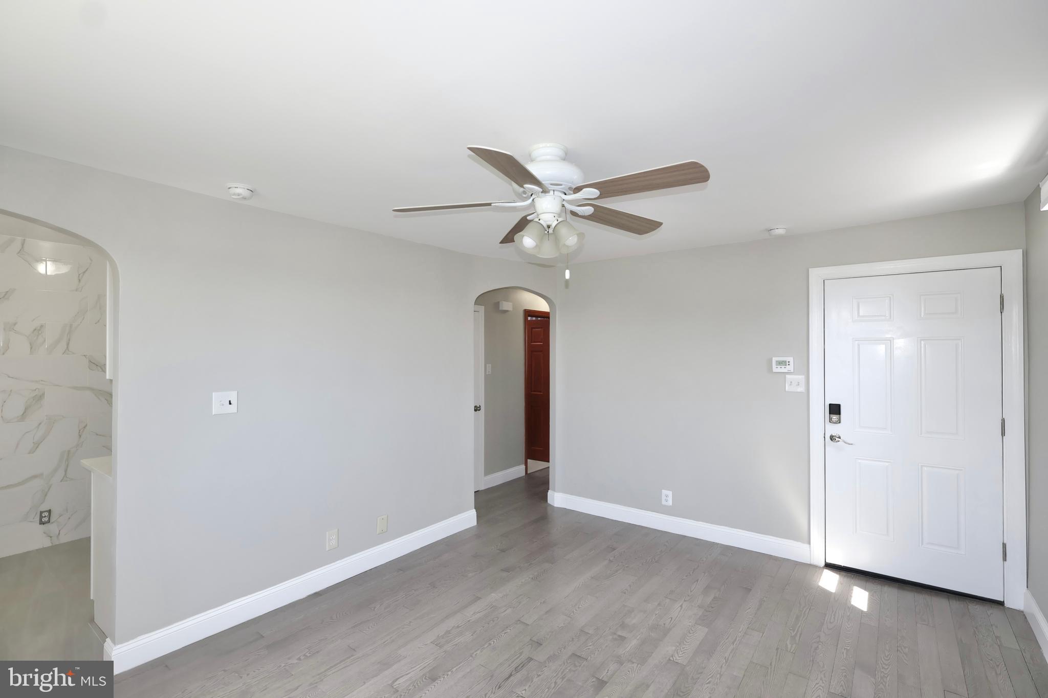 MAYFAIR (WEST) - Residential