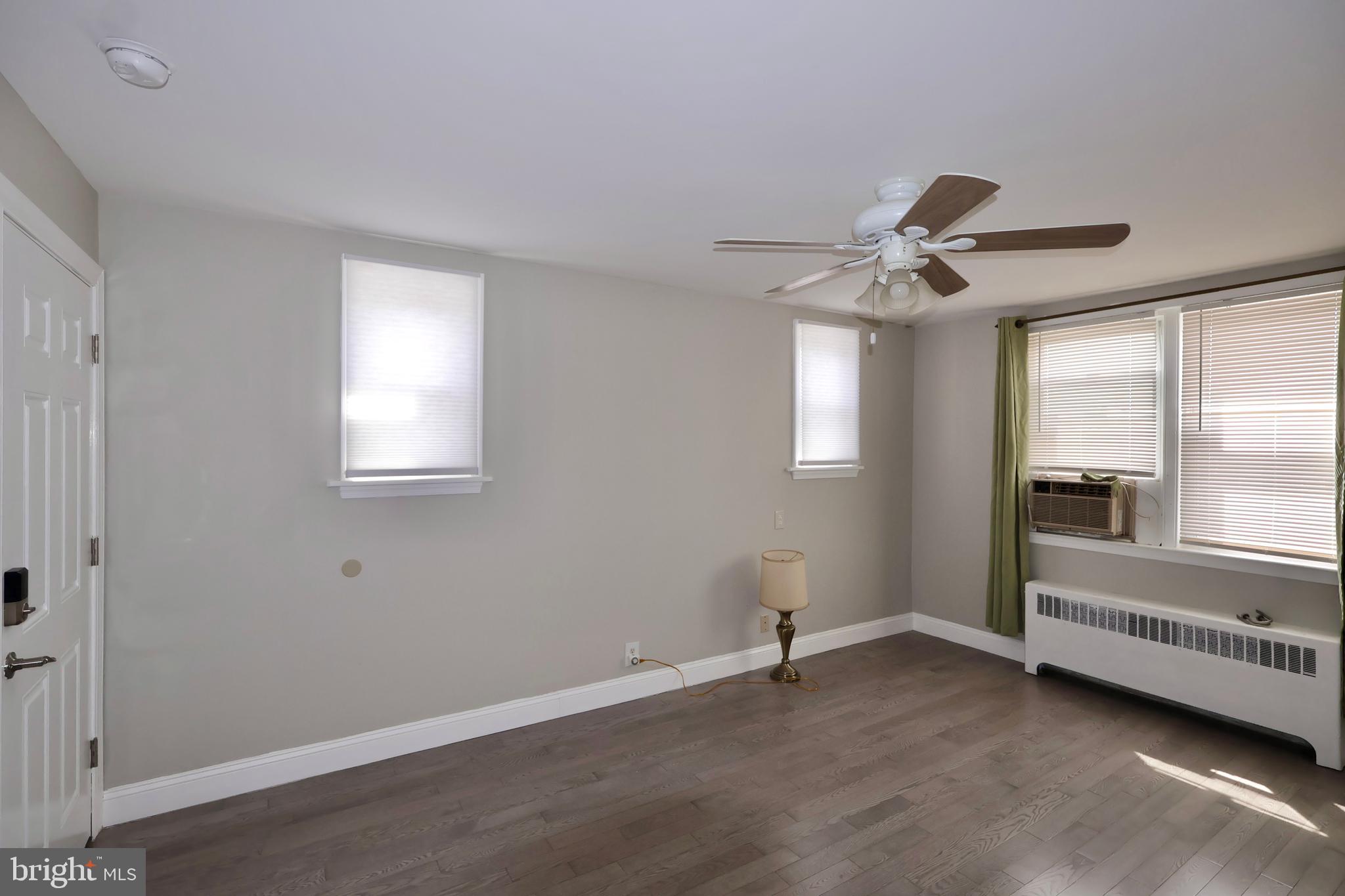 MAYFAIR (WEST) - Residential