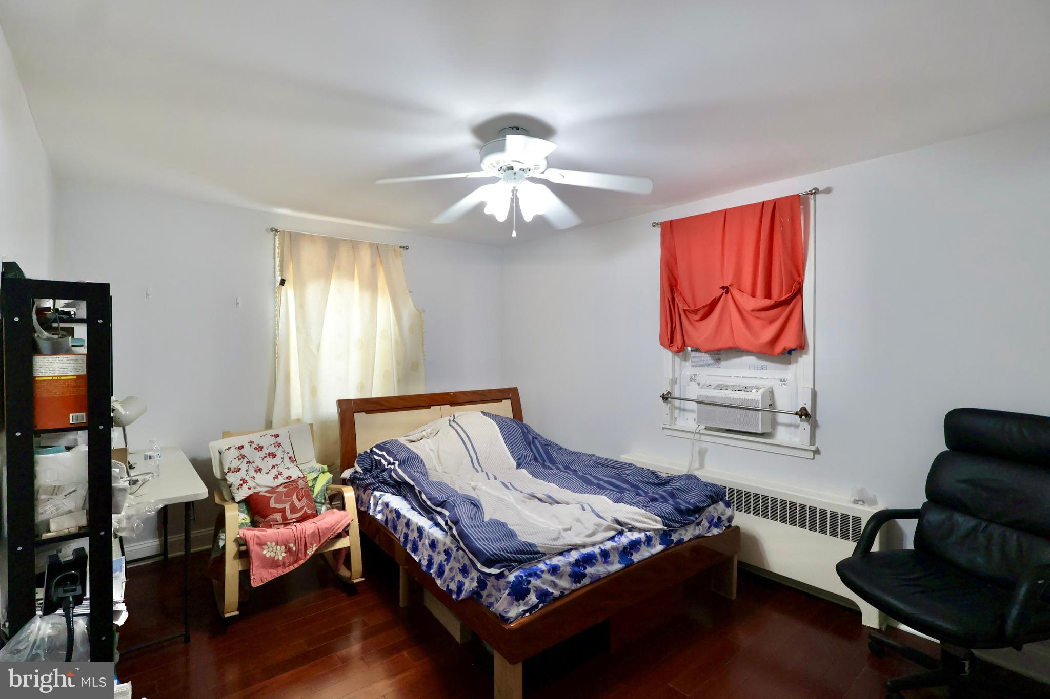 MAYFAIR (WEST) - Residential