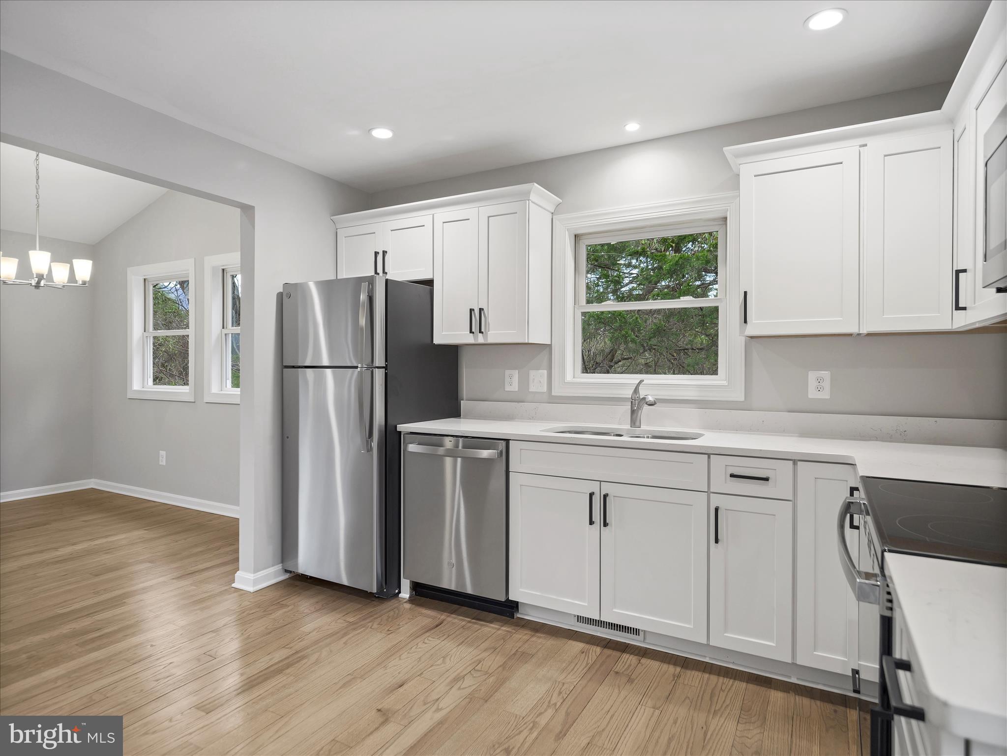 SHEN RIVER LAKES - Residential