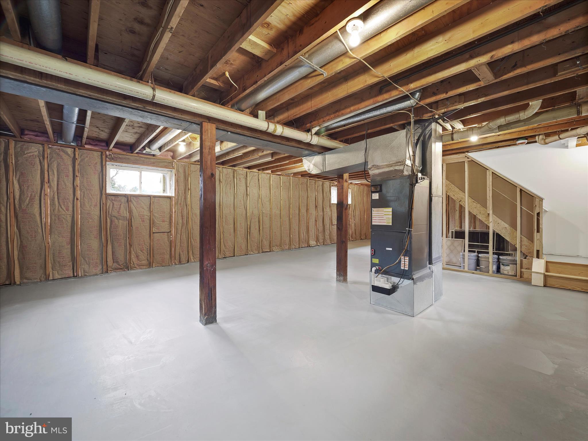 SHEN RIVER LAKES - Residential