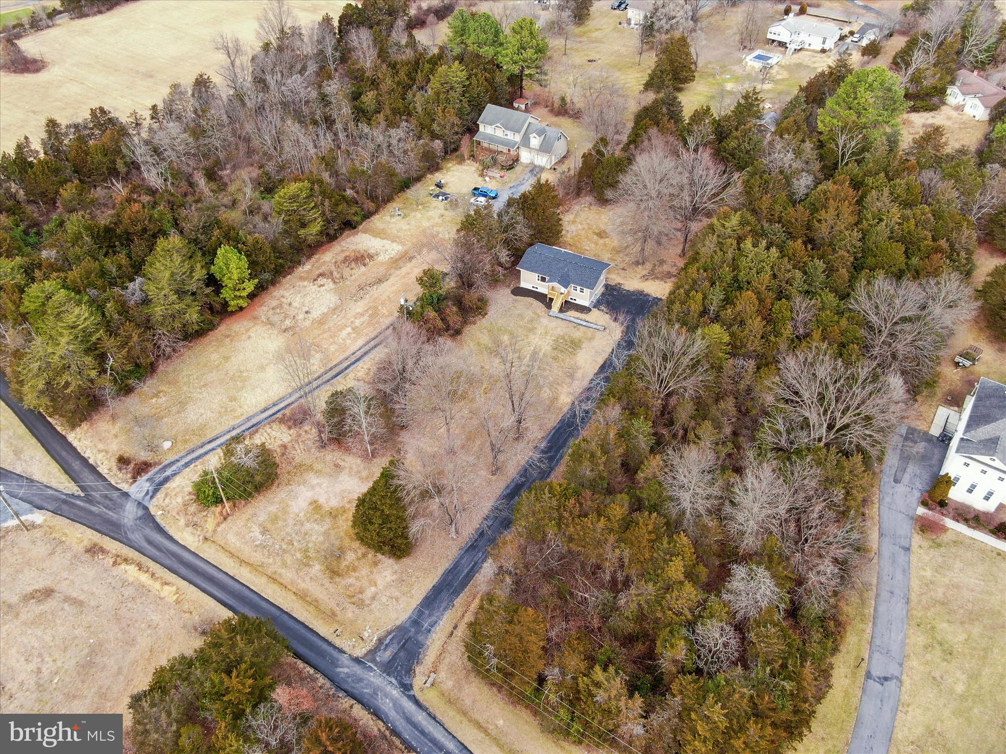 SHEN RIVER LAKES - Residential