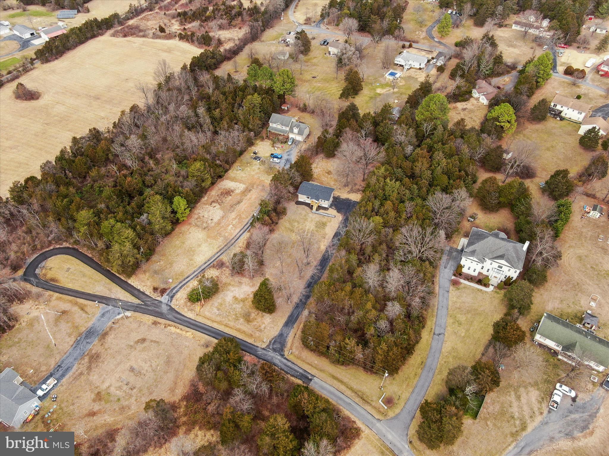 SHEN RIVER LAKES - Residential