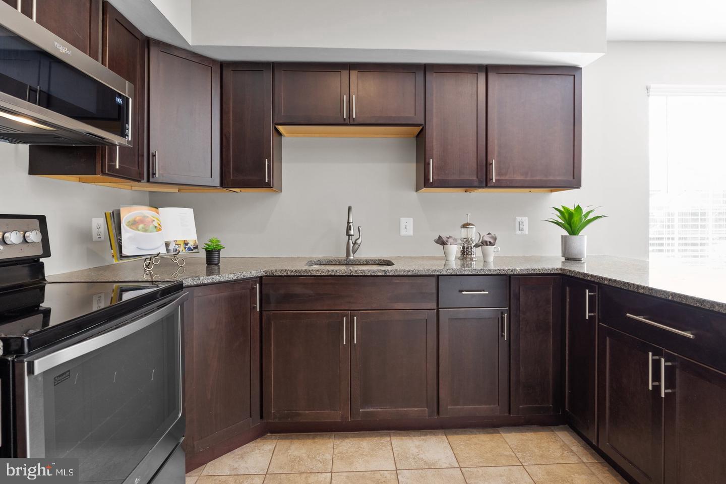 STOVER MILL - Residential Lease