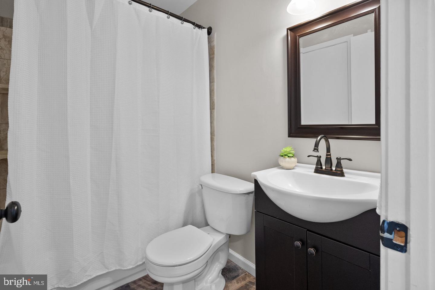 STOVER MILL - Residential Lease