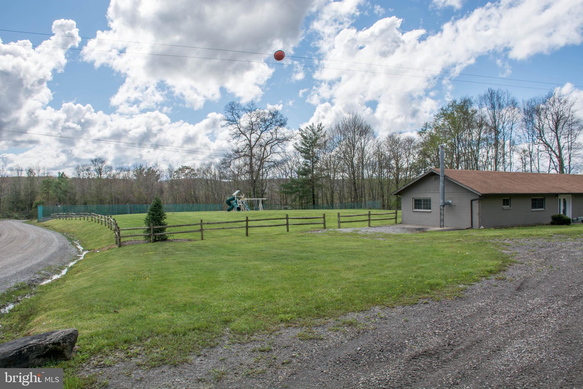 YOUGH MT. RESORT - Land