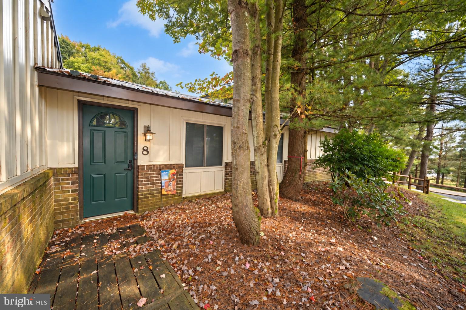 1724 MOSSER ROAD 8