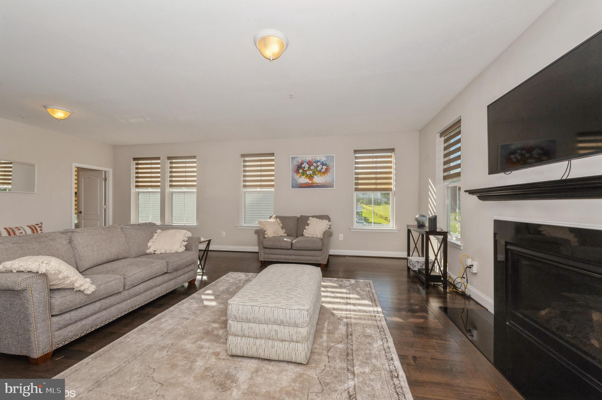 RESIDENCES AT QUARRY PLACE - Residential