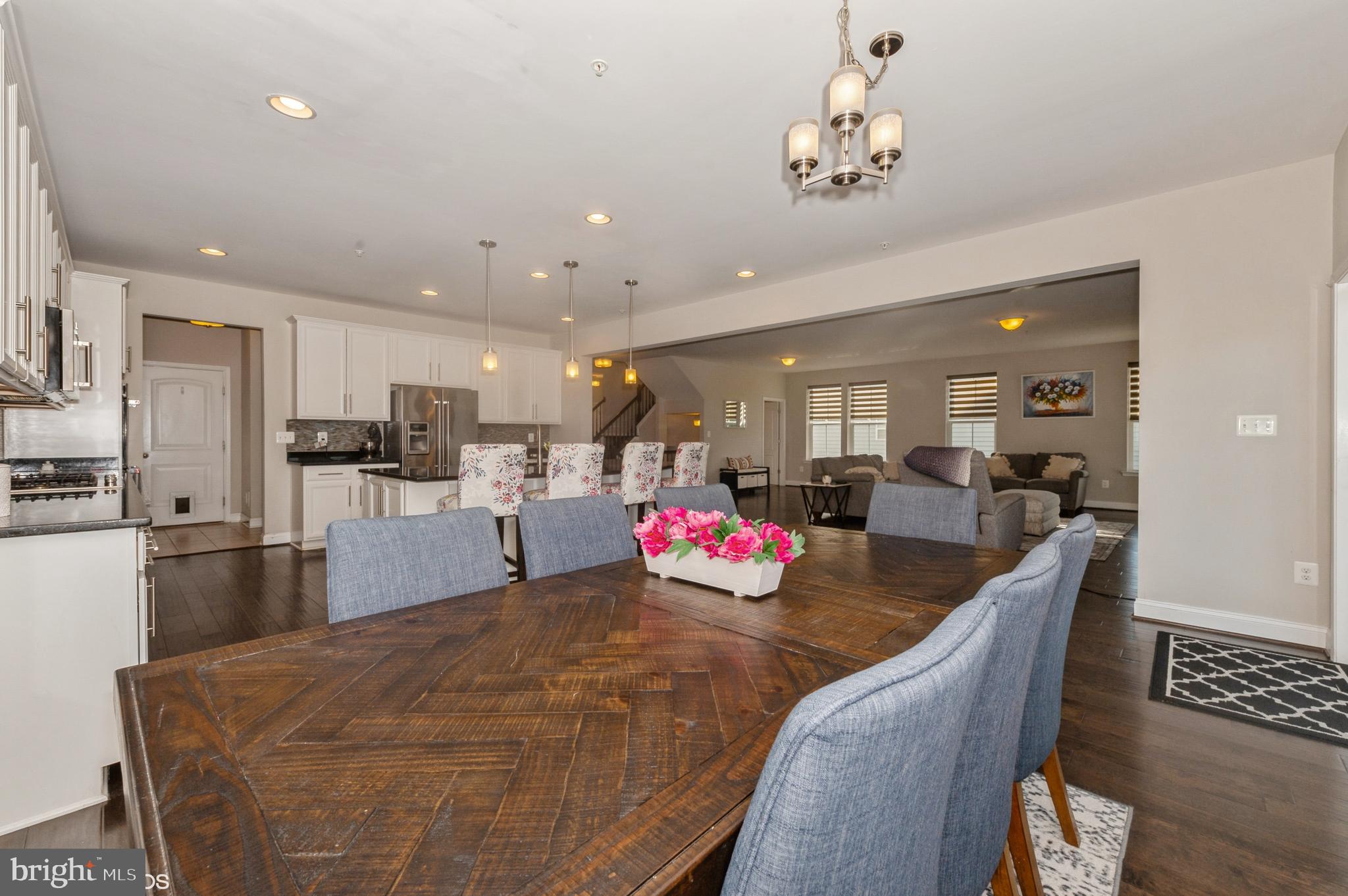 RESIDENCES AT QUARRY PLACE - Residential