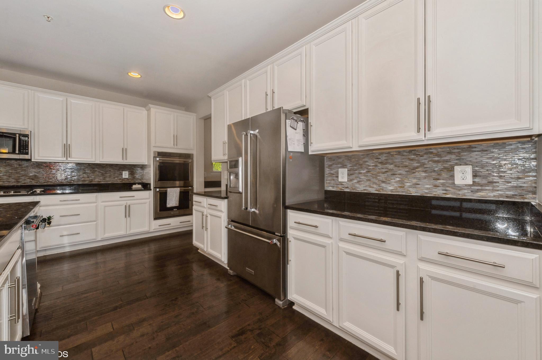 RESIDENCES AT QUARRY PLACE - Residential