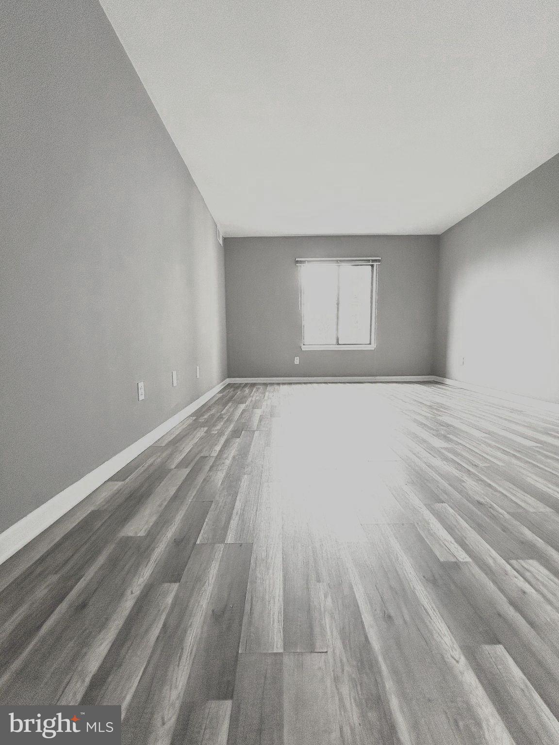 WOODLAKE TOWERS - Residential Lease