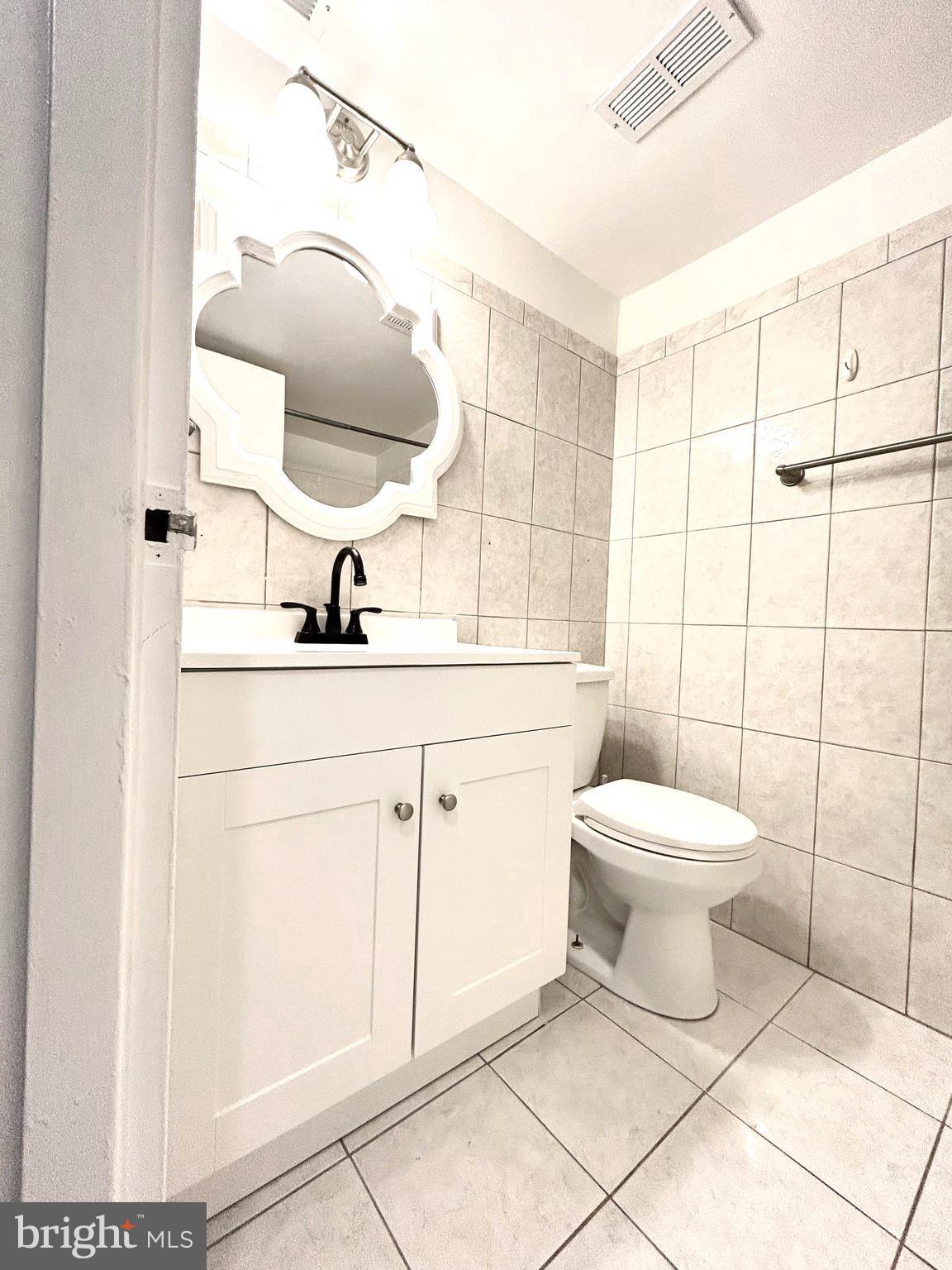 WOODLAKE TOWERS - Residential Lease