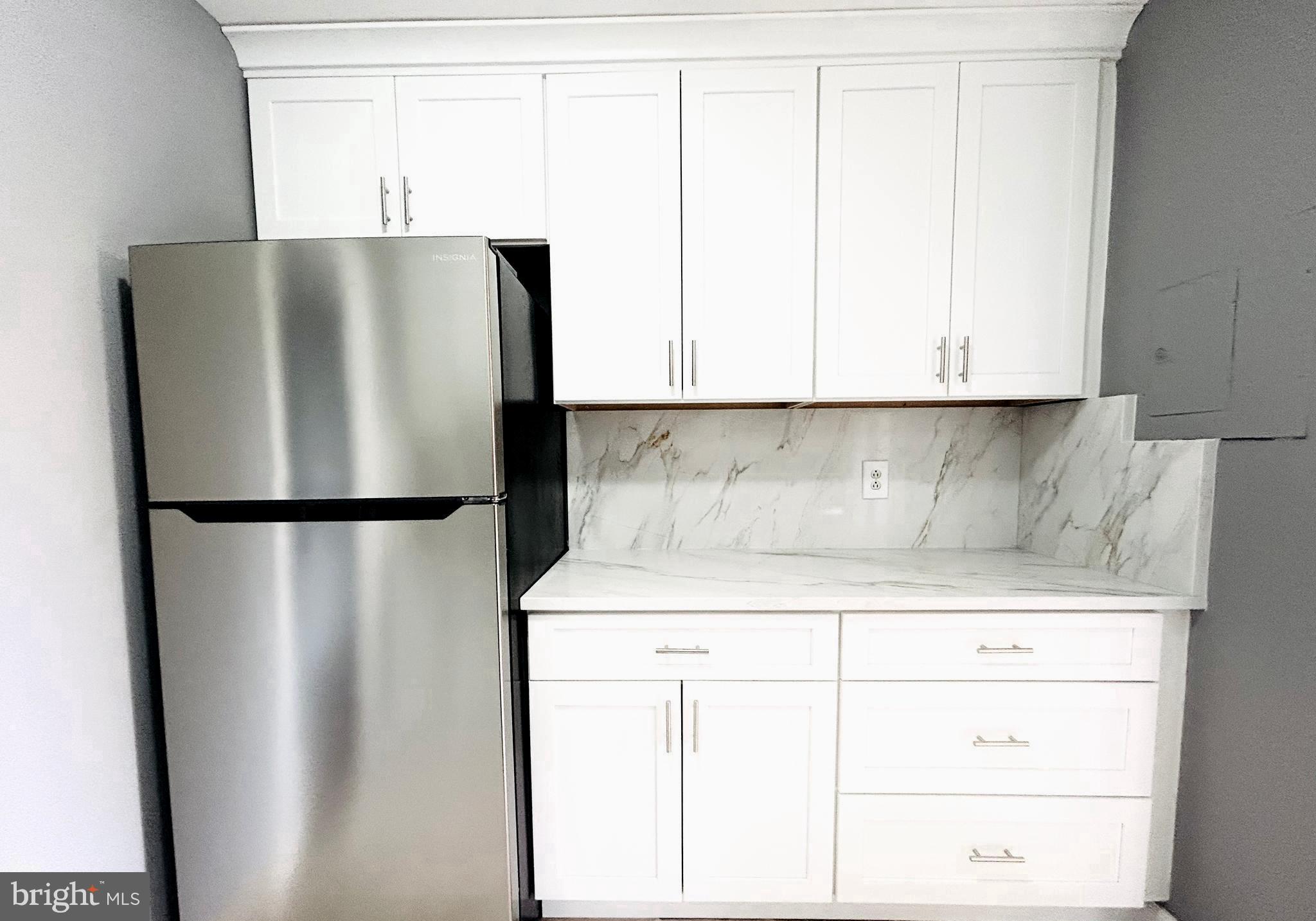 WOODLAKE TOWERS - Residential Lease