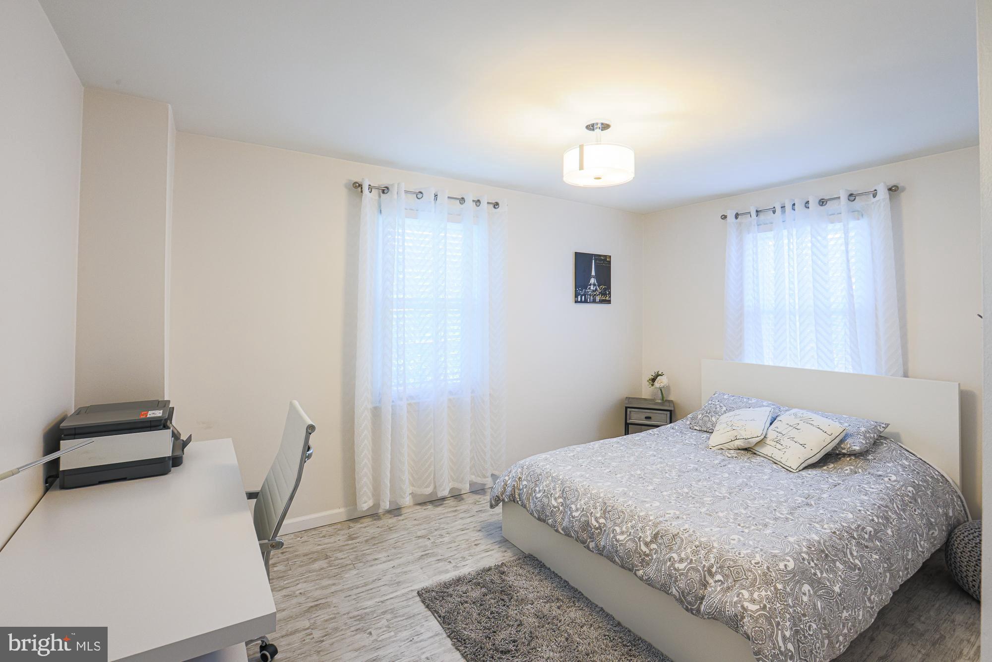 TOWSON PARK - Residential