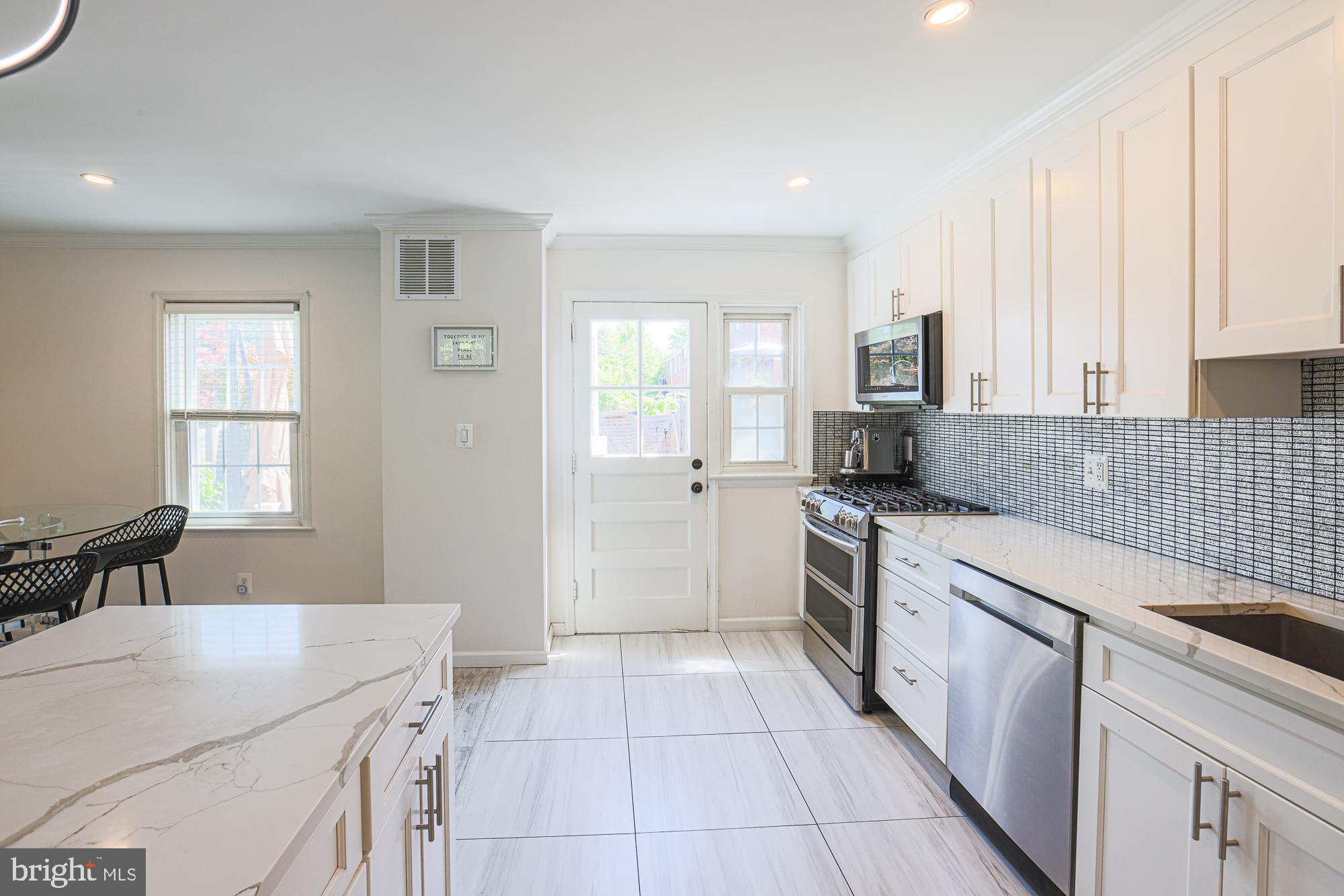 TOWSON PARK - Residential