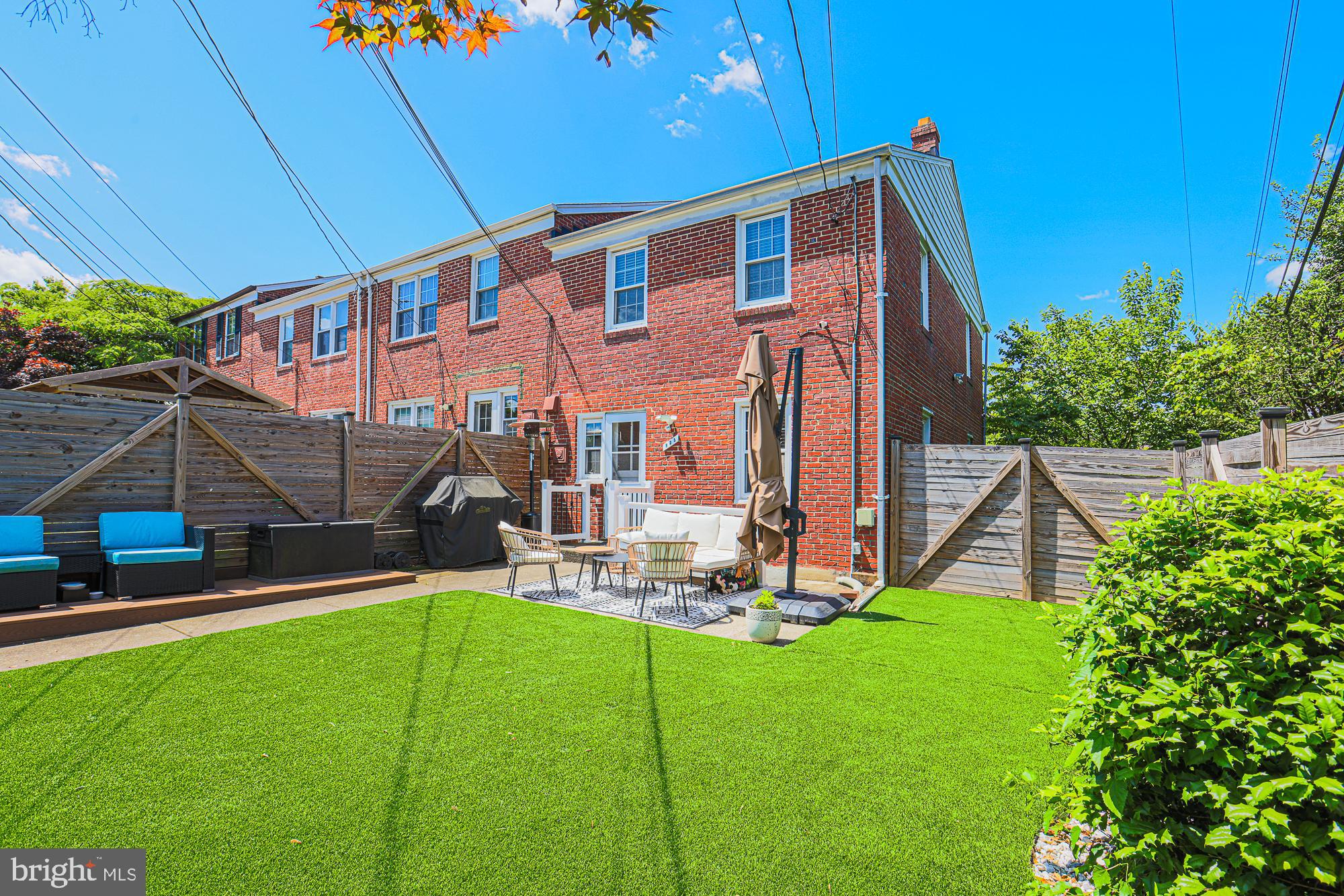 TOWSON PARK - Residential