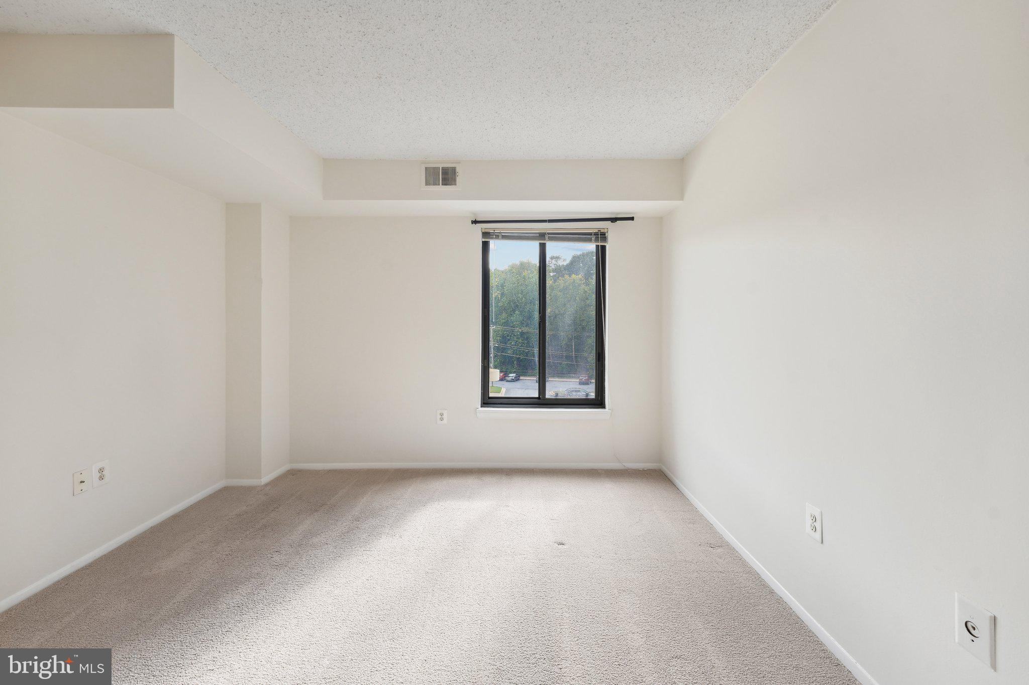 BRITTANY - Residential Lease