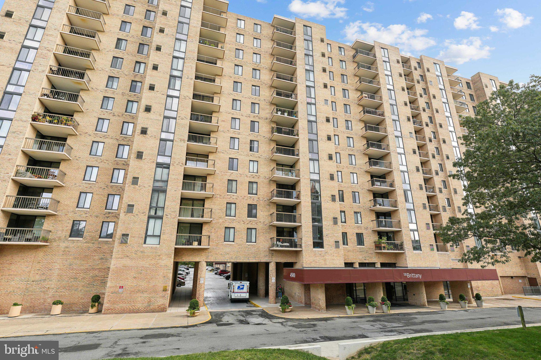 BRITTANY - Residential Lease