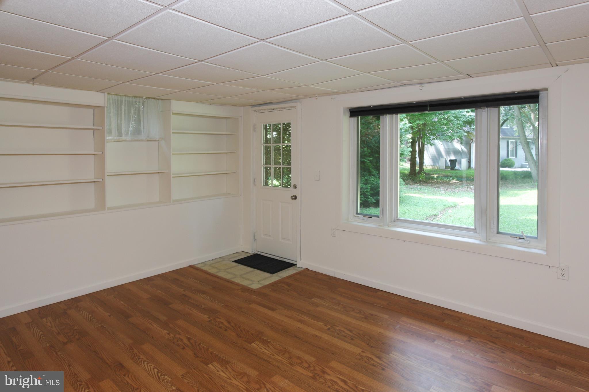 BRADFORD VILLAGE - Residential