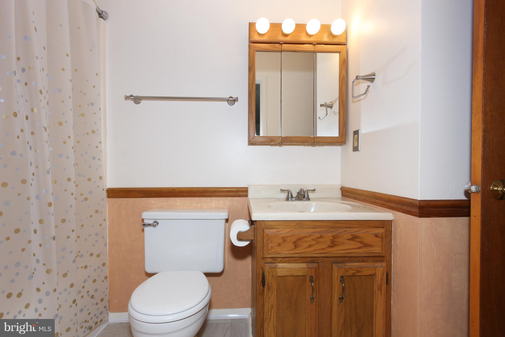 BRADFORD VILLAGE - Residential