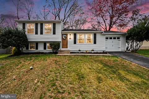 Photo of 9205 Friar Road, FORT WASHINGTON, MD 20744 (MLS # MDPG2197598)