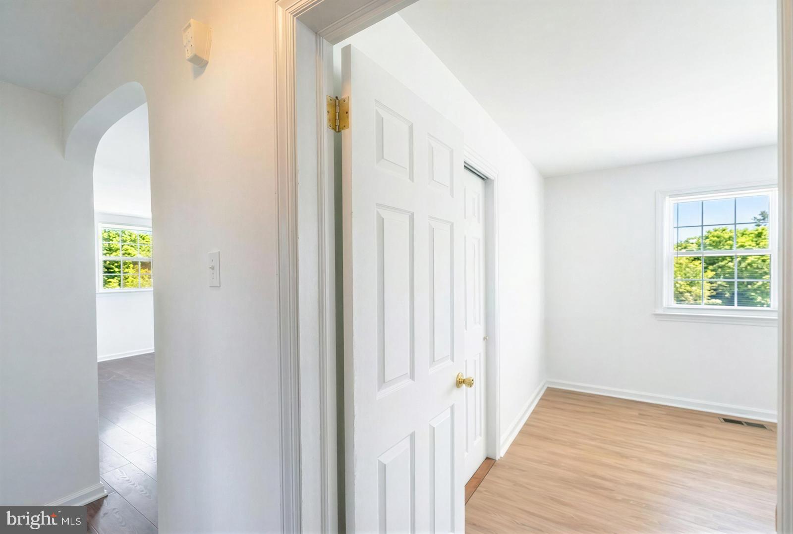 DEKALB MANOR - Residential