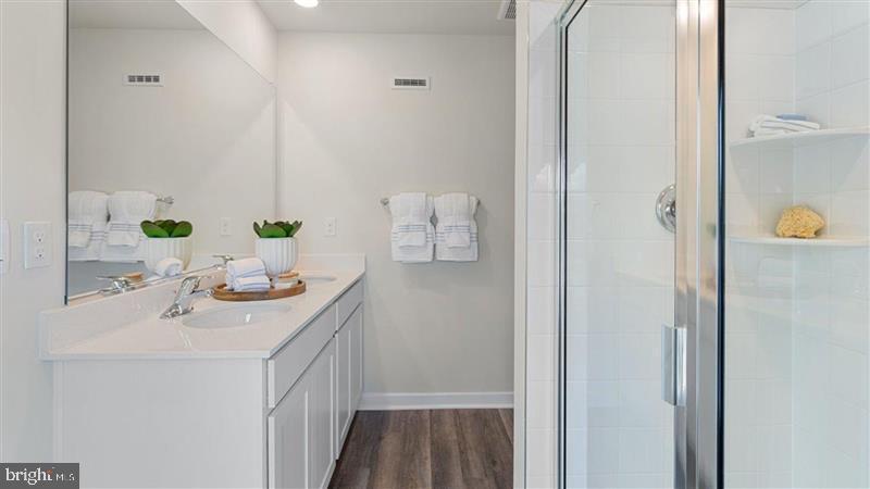 SPRING GARDEN MEADOWS - Residential