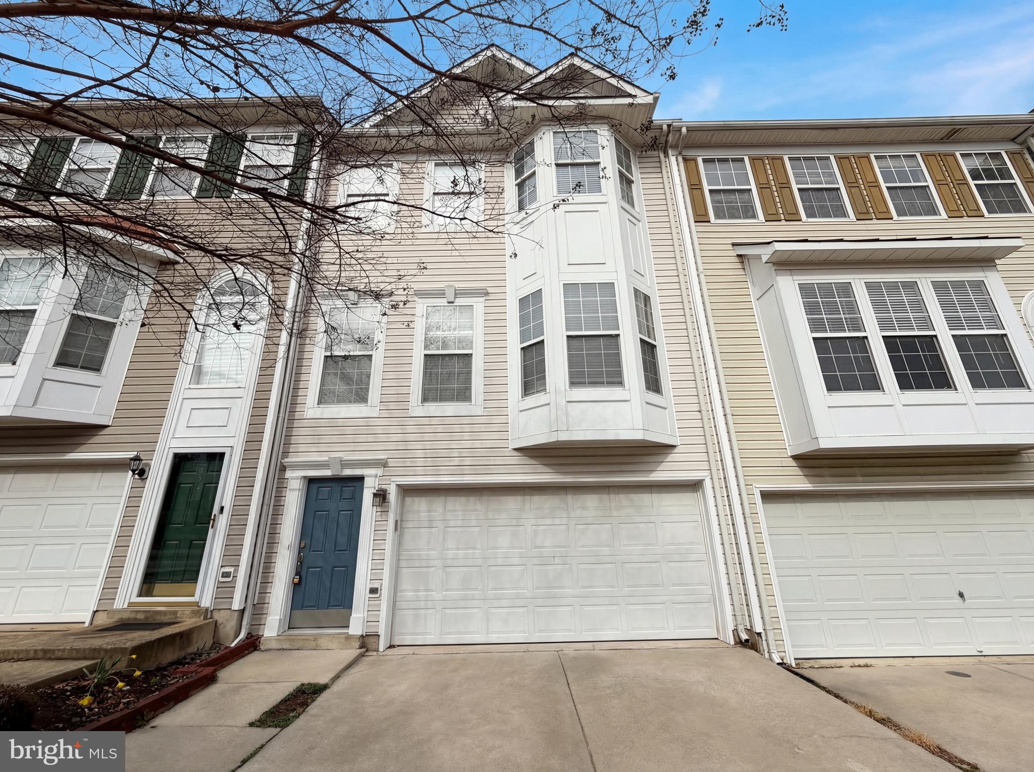 SPRING LAKES - Residential