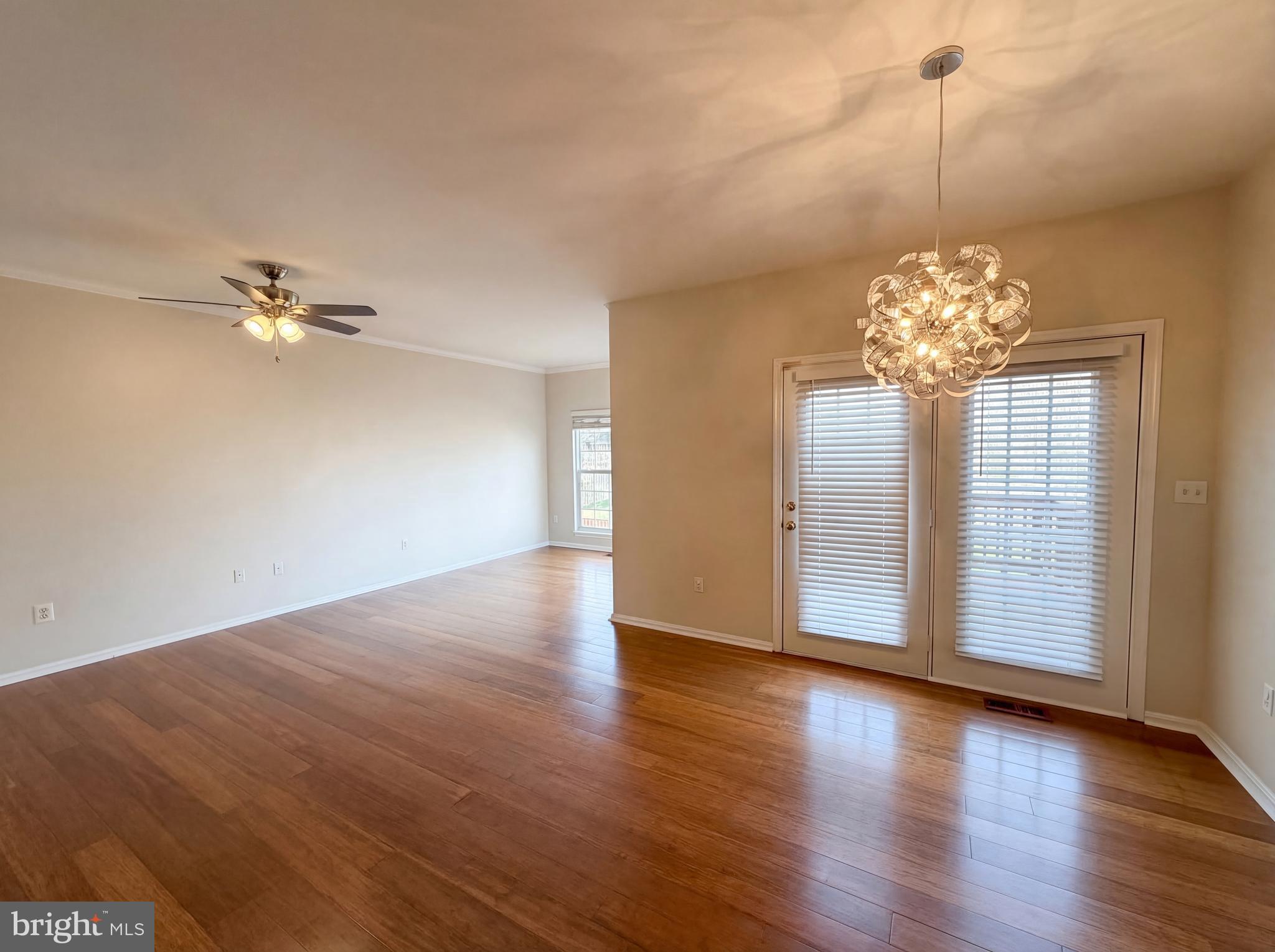 SPRING LAKES - Residential