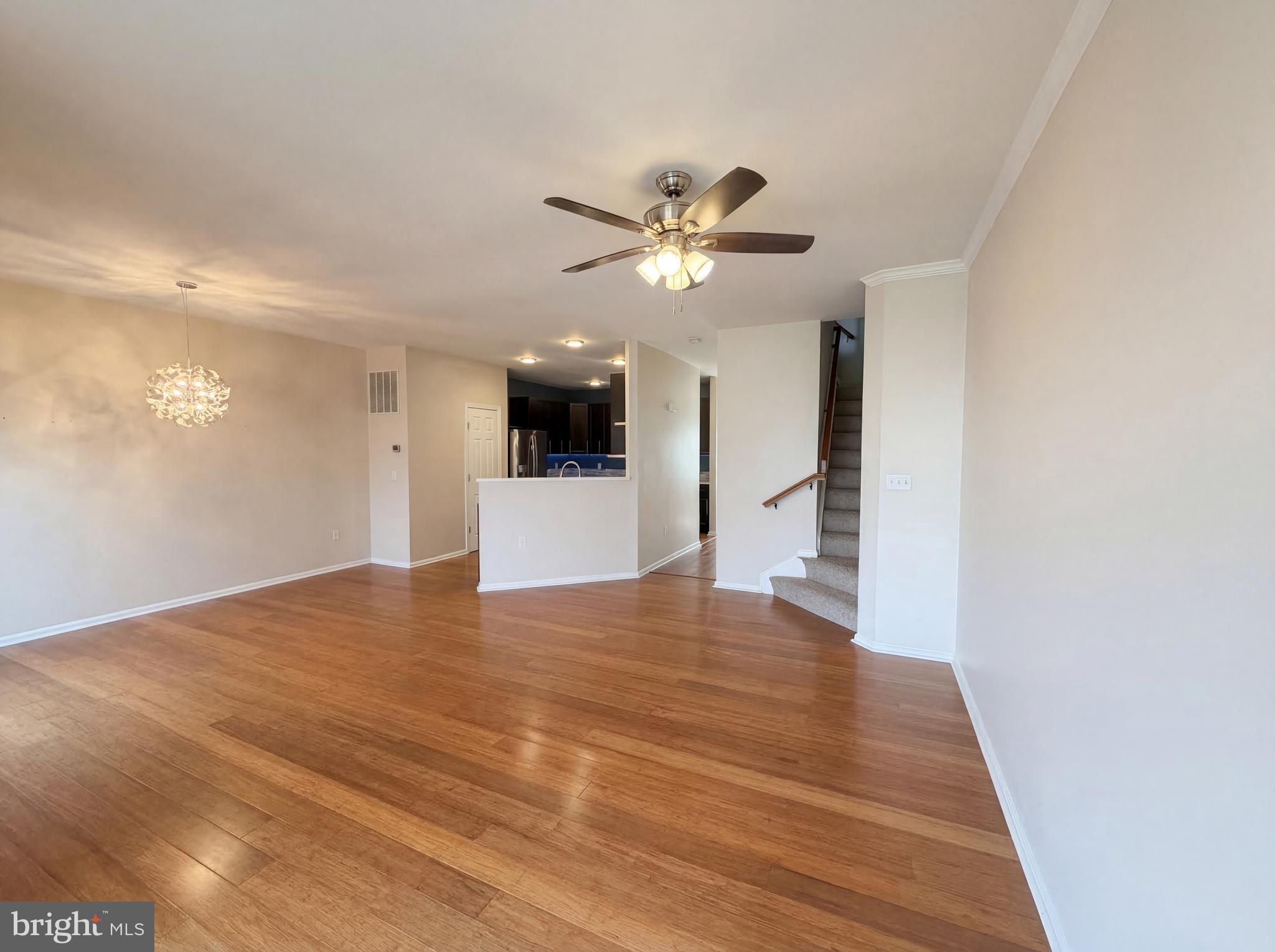 SPRING LAKES - Residential