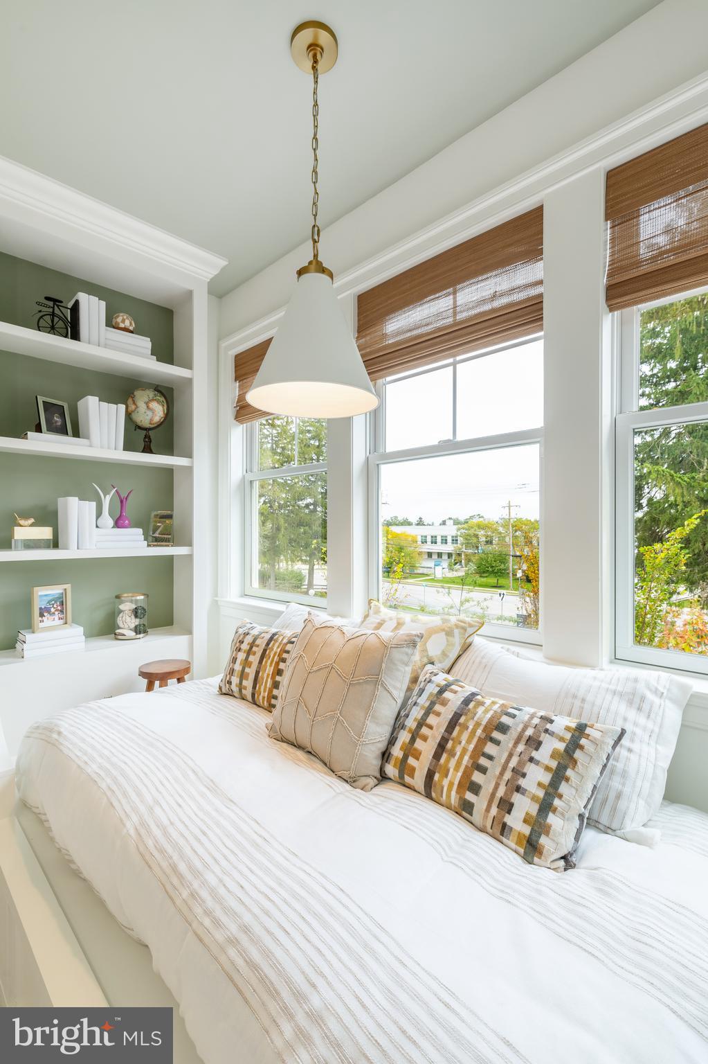 IRONSTONE AT BLUE BELL - Residential