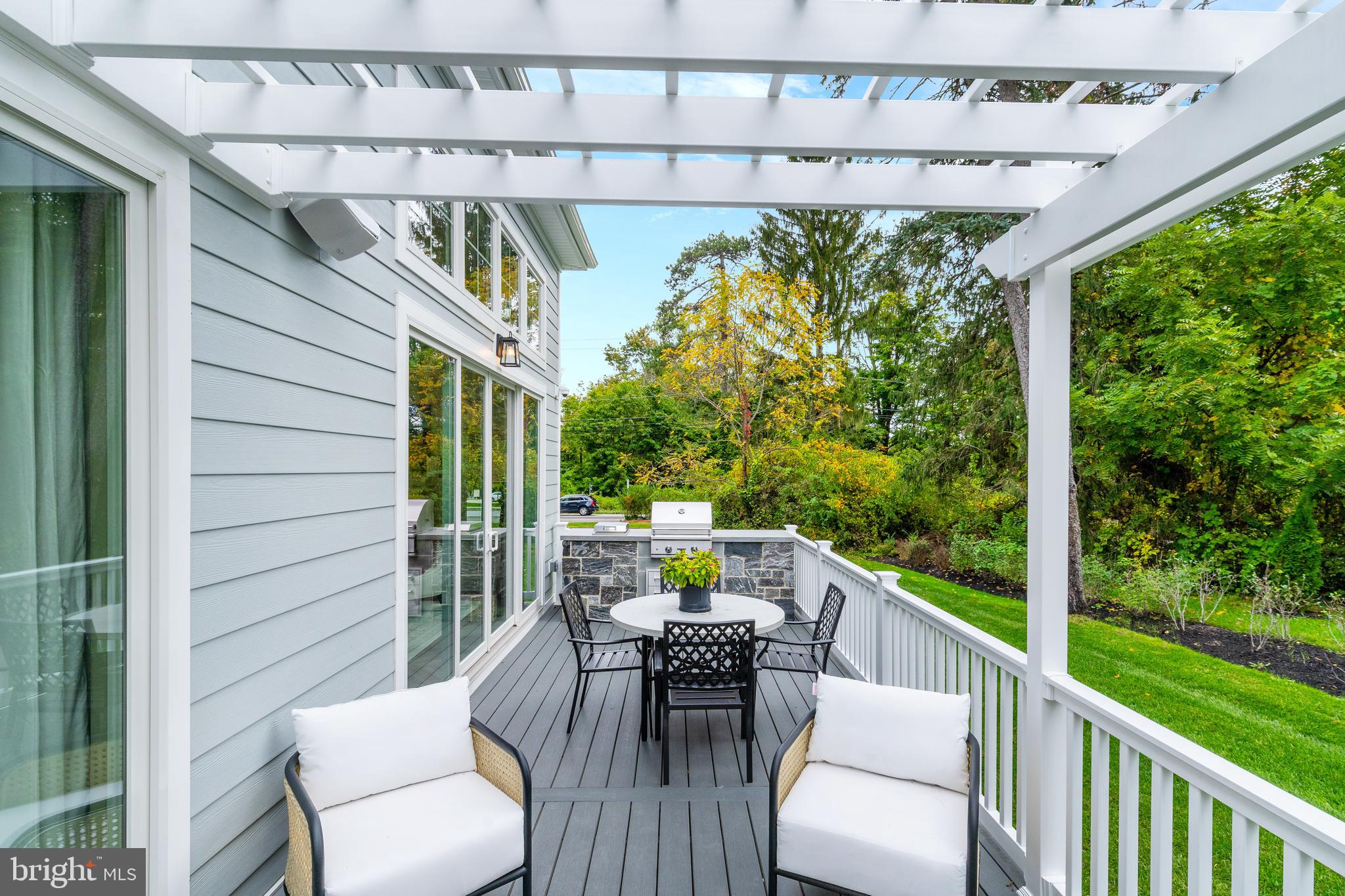 IRONSTONE AT BLUE BELL - Residential