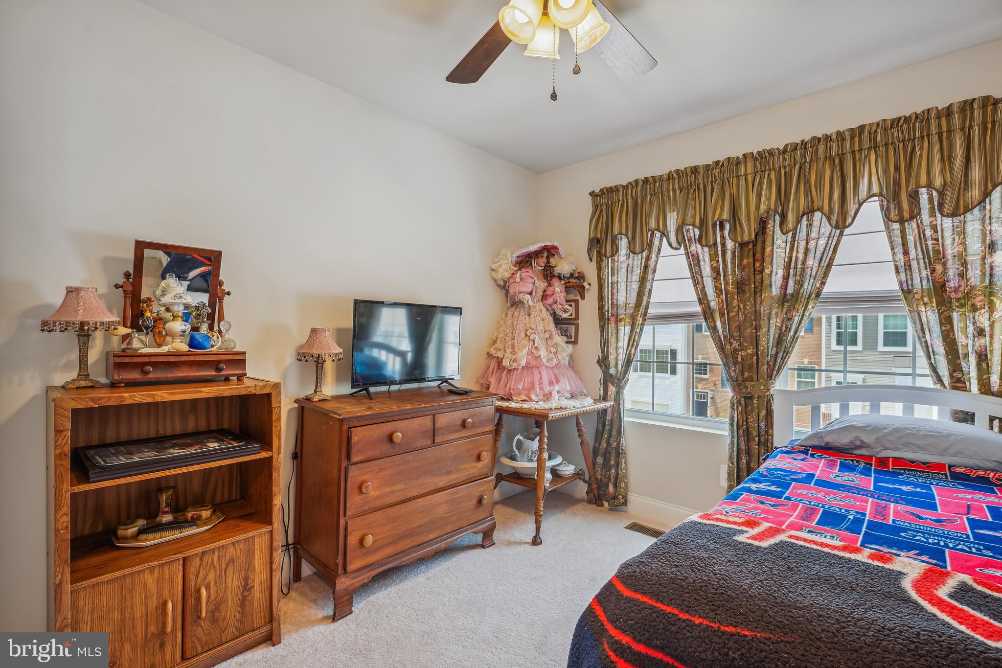 THE WOODS AT MYRTLE POINT - Residential