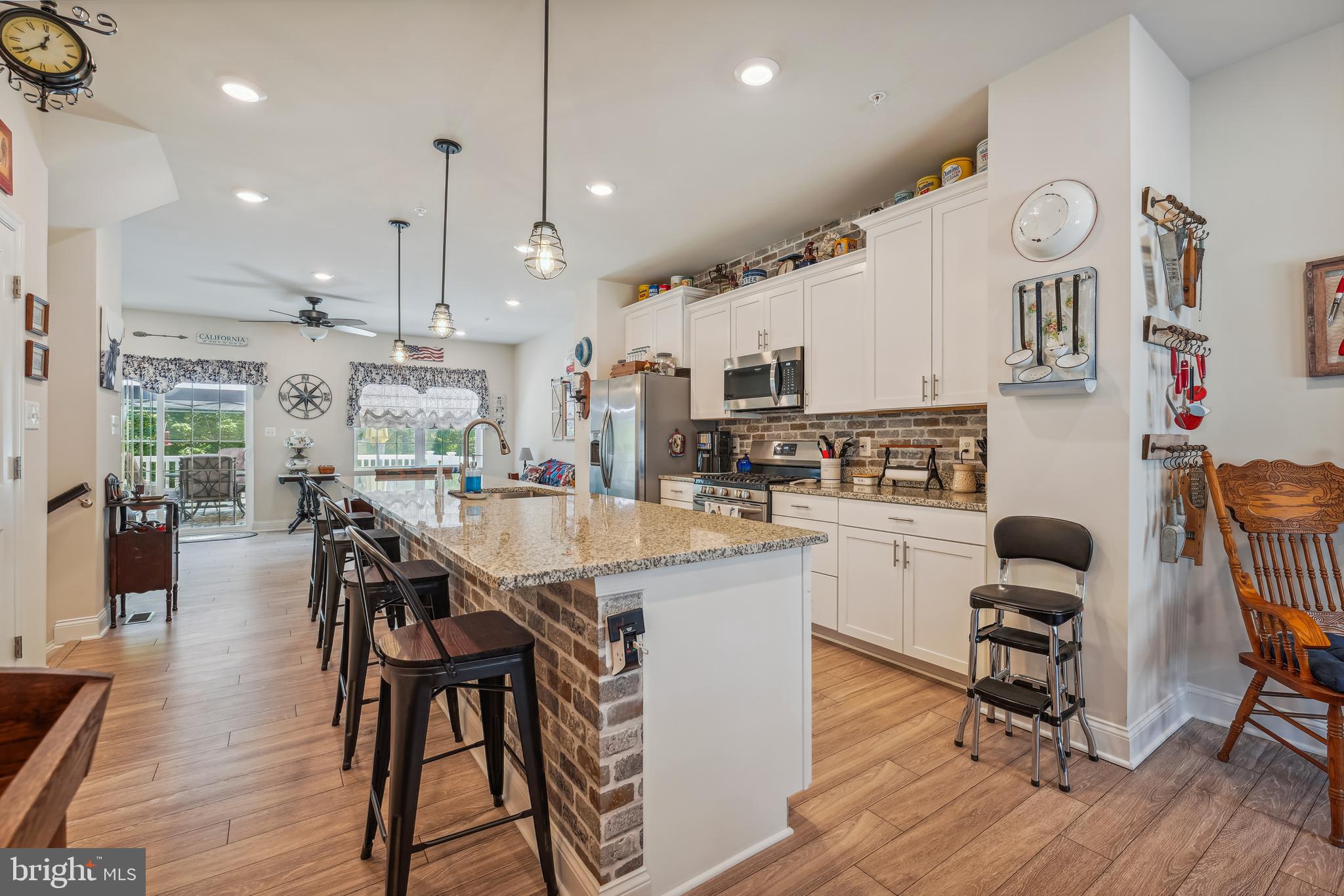 THE WOODS AT MYRTLE POINT - Residential