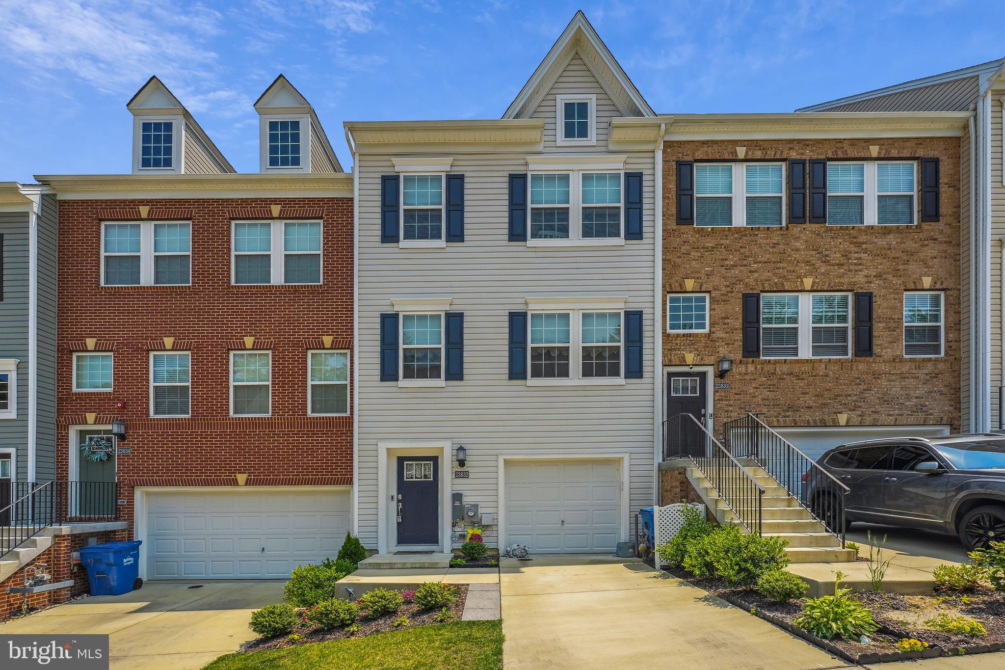 THE WOODS AT MYRTLE POINT - Residential